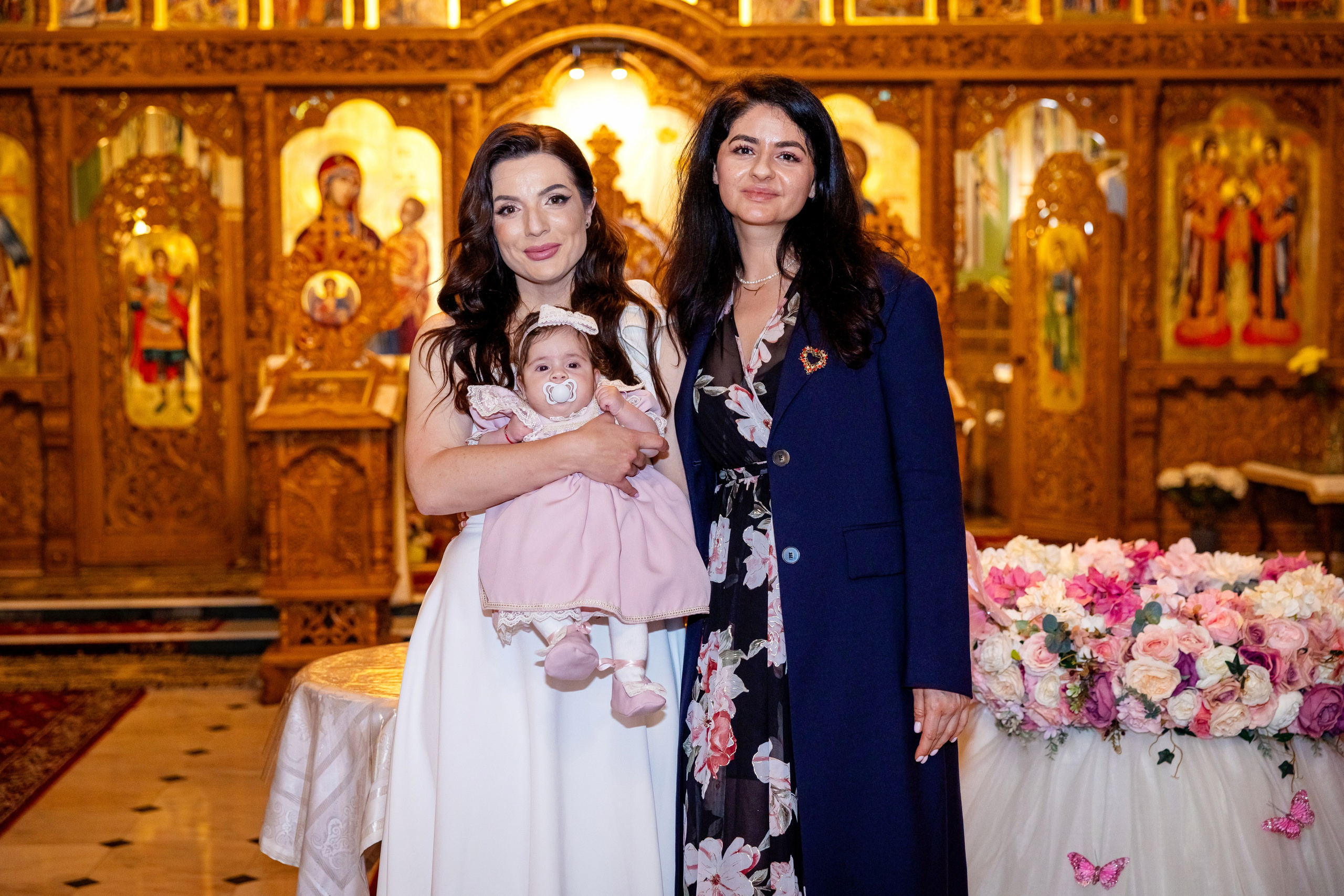 Iris Stefania. Moments By Gub