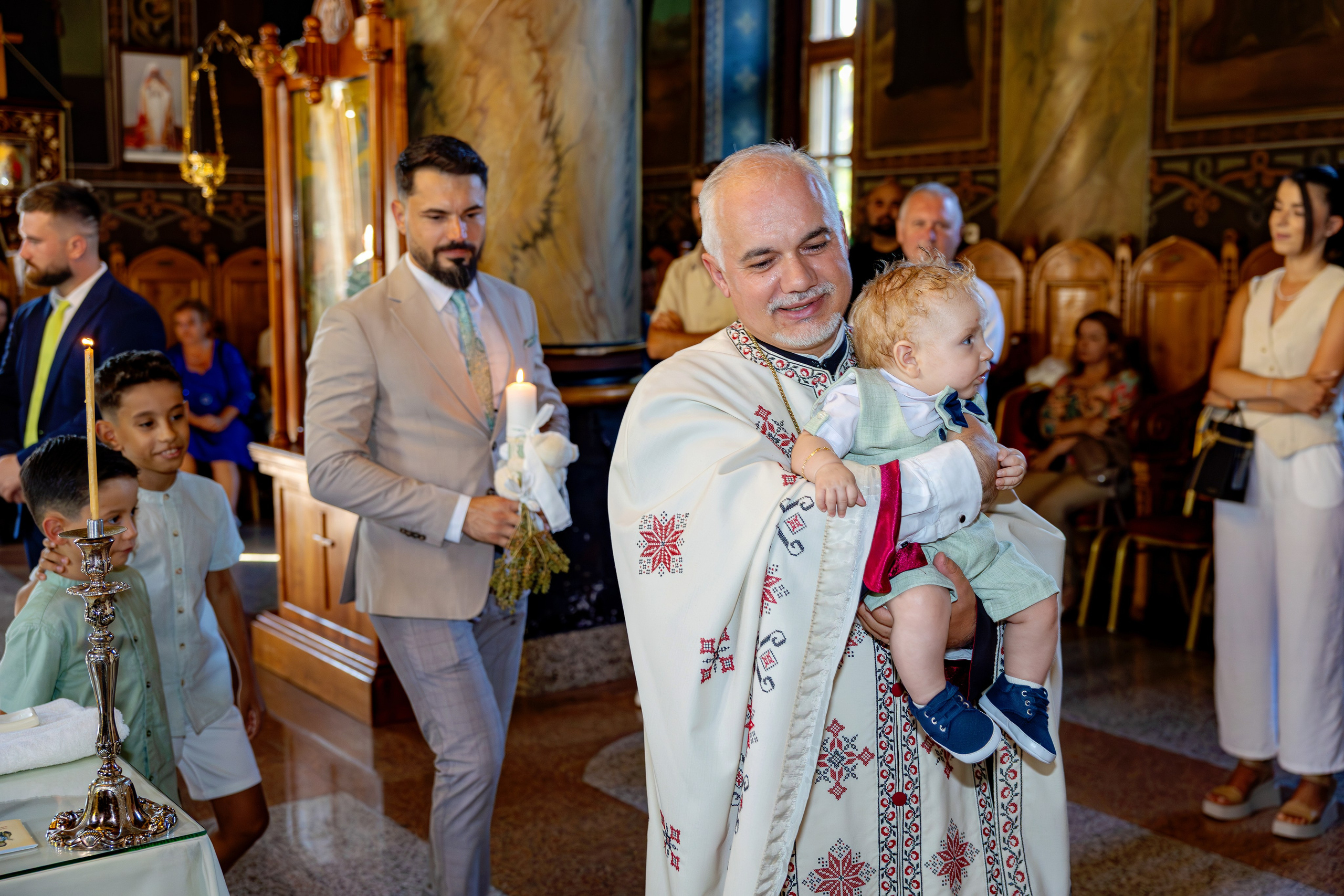 Eric Ionut. Moments By Gub