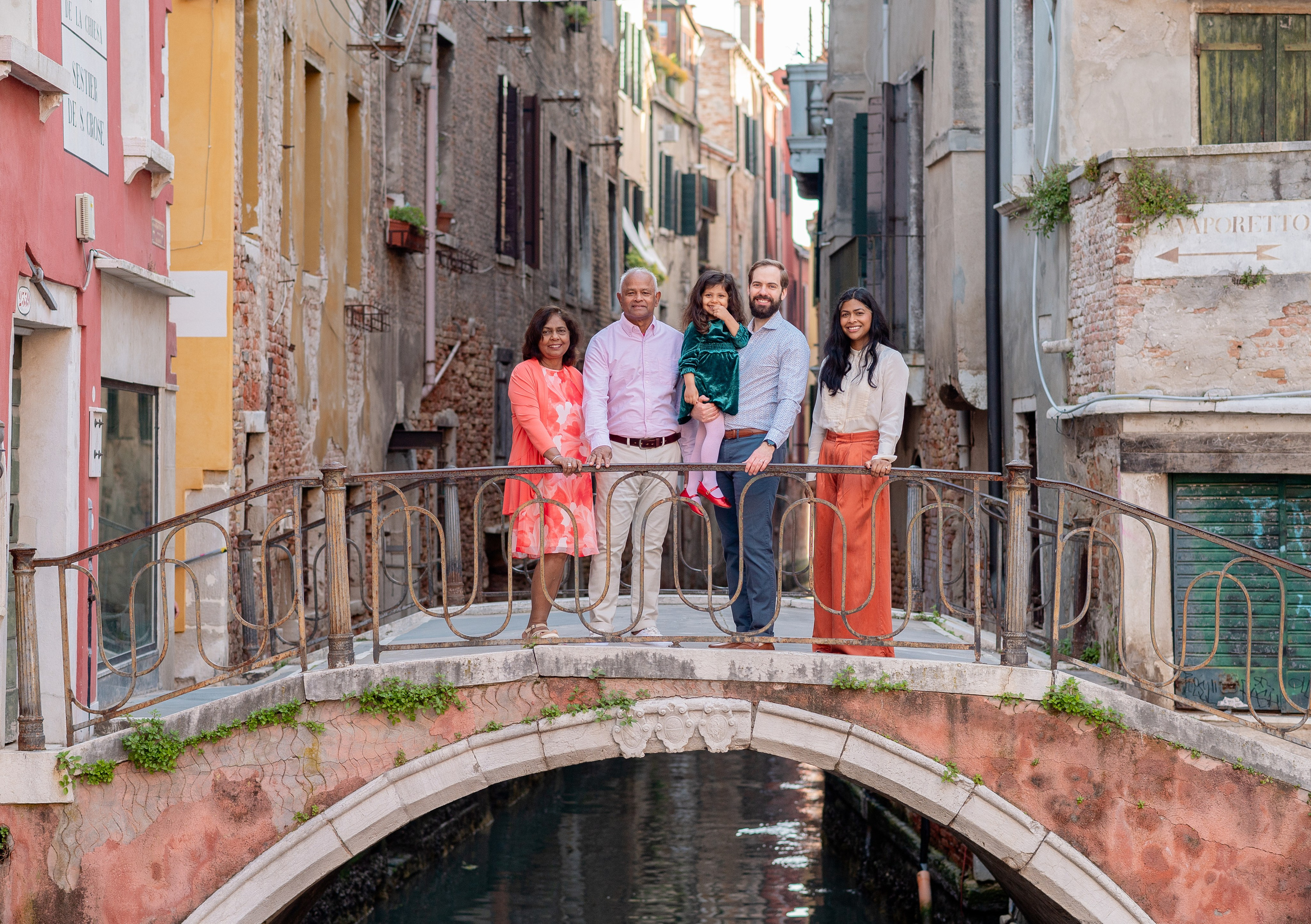 Family photoshoot in Venice. Фотограф в Венеции Anna Terzi