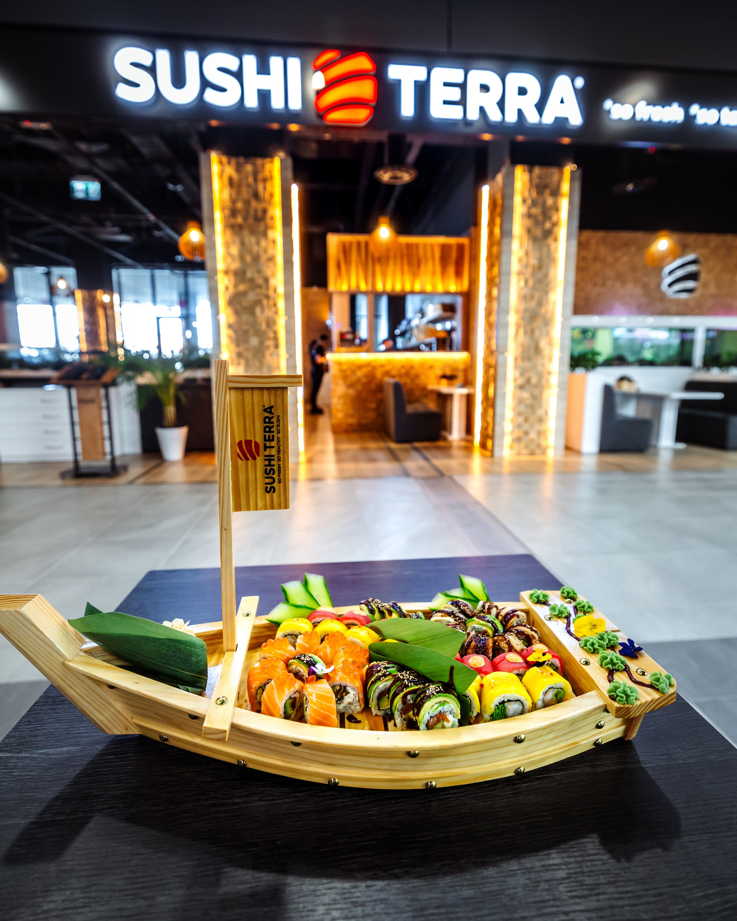 Sushi Terra. Marius Ciocan
