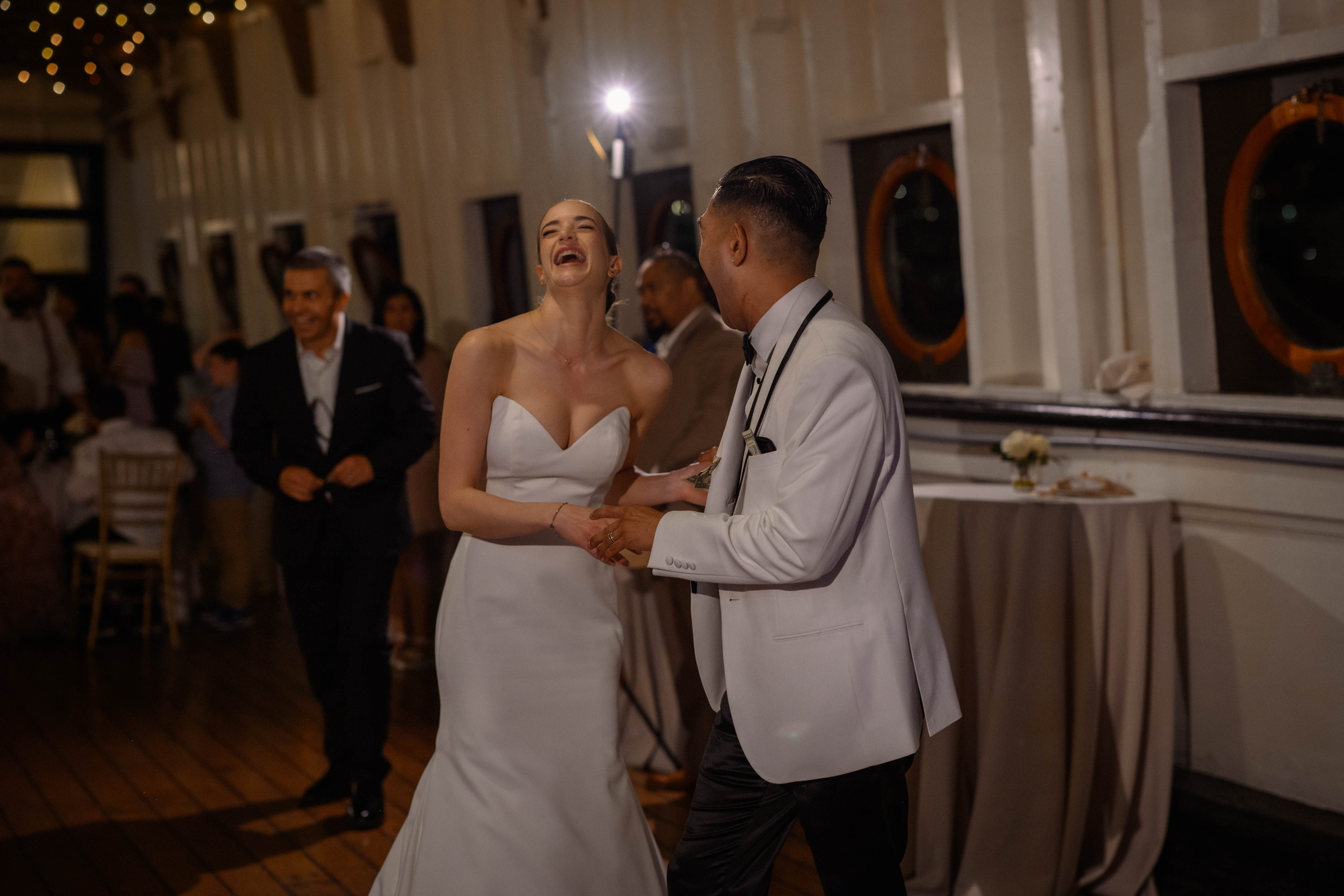 Kevin & Katie. Wedding & portrait photography in the Seattle Area. Helen Michelle photographer