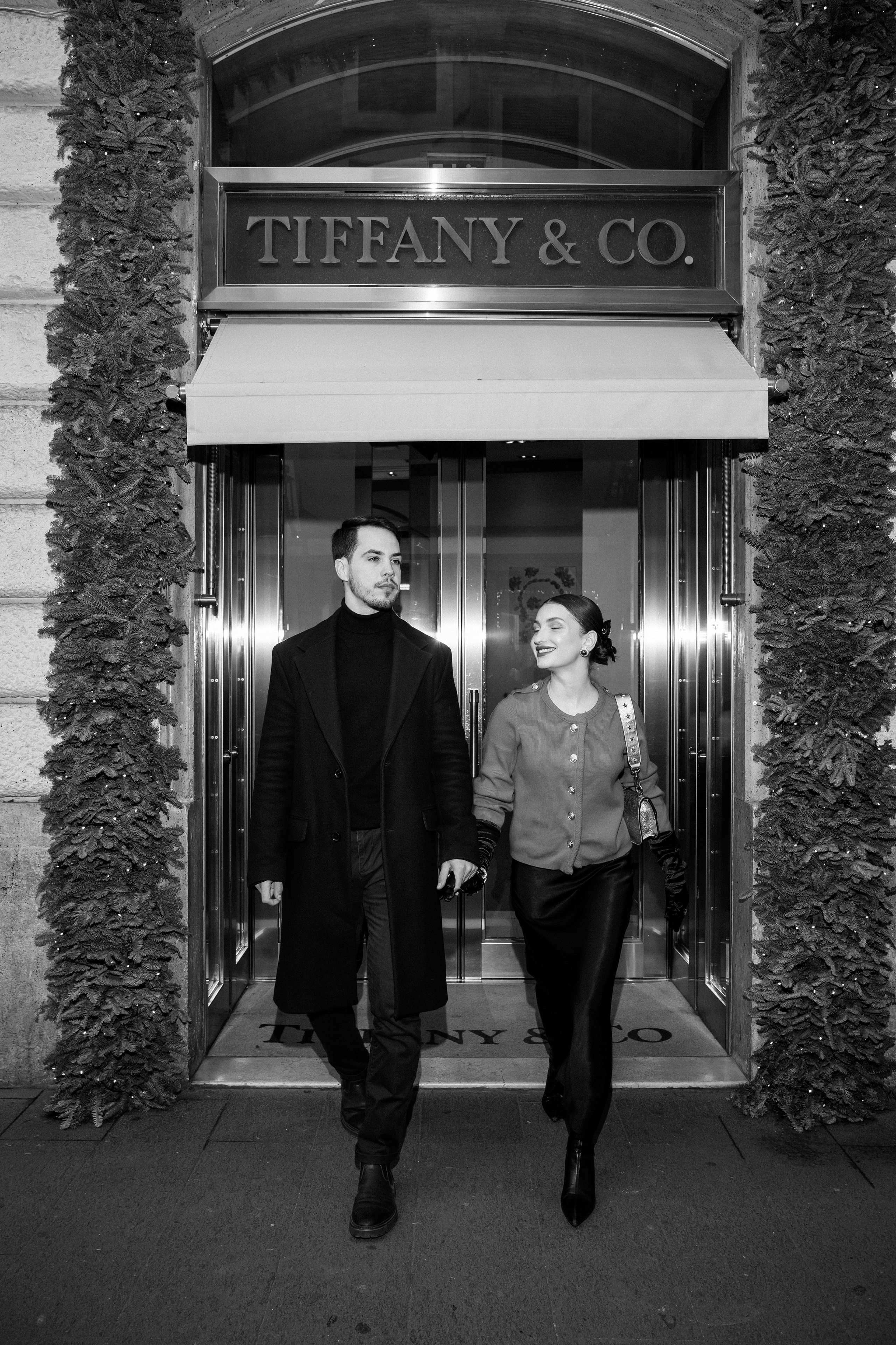 Christmas photoshooting in Rome. Wedding Photographer Rome Tuscany Como Sicily Puglia Amalfy Italy- Oksana Savenchuk