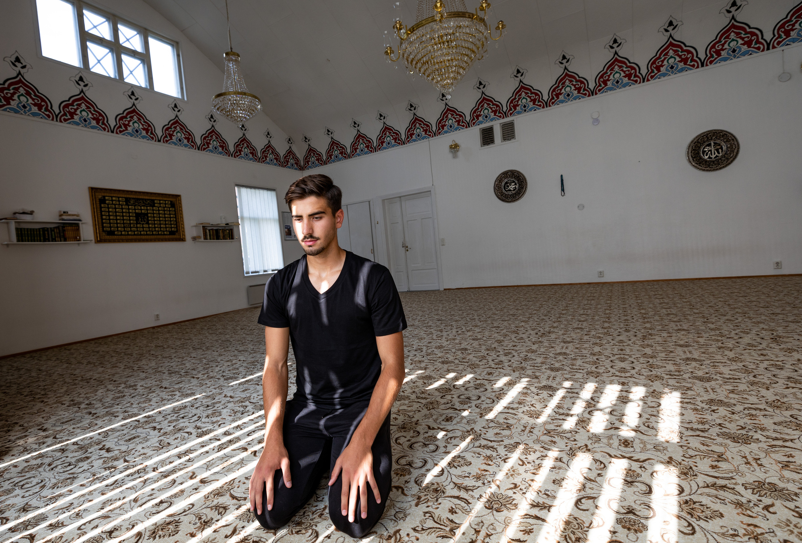 For newspaper. Valokuvaaja Lahti, Helsinki Elena Salonen