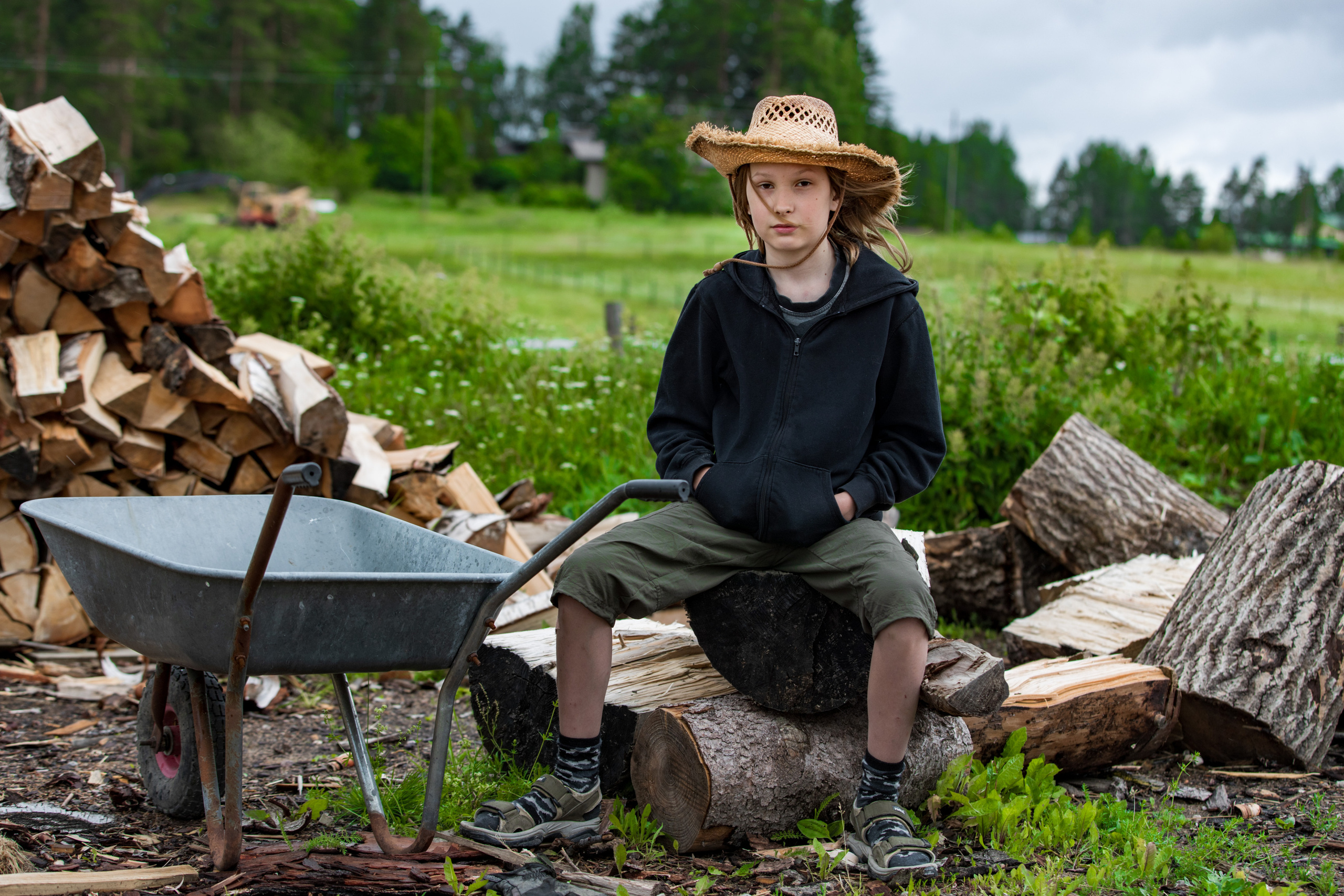 For newspaper. Valokuvaaja Lahti, Helsinki Elena Salonen