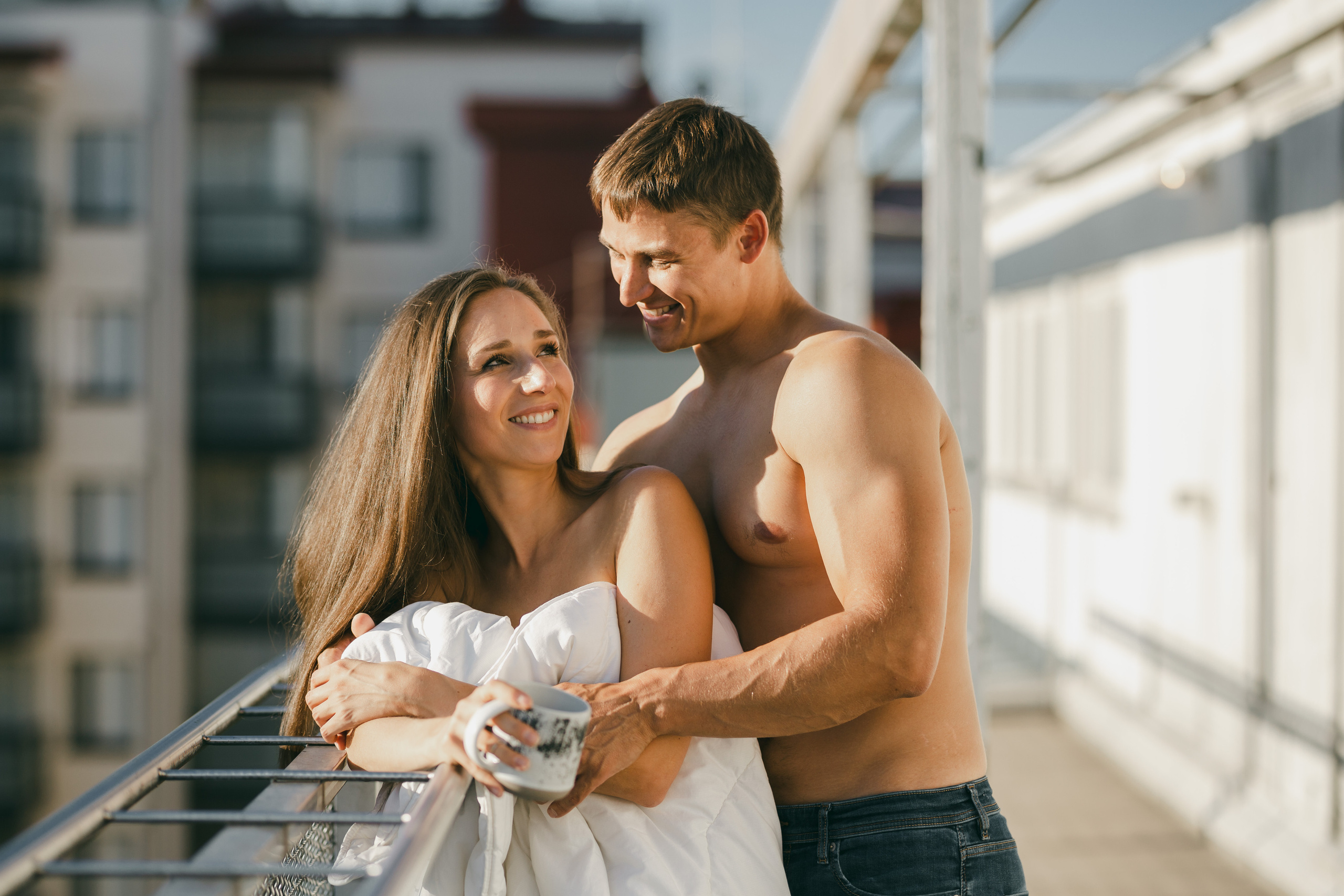 Love Story in a balcony. Valokuvaaja Lahti, Helsinki Elena Salonen