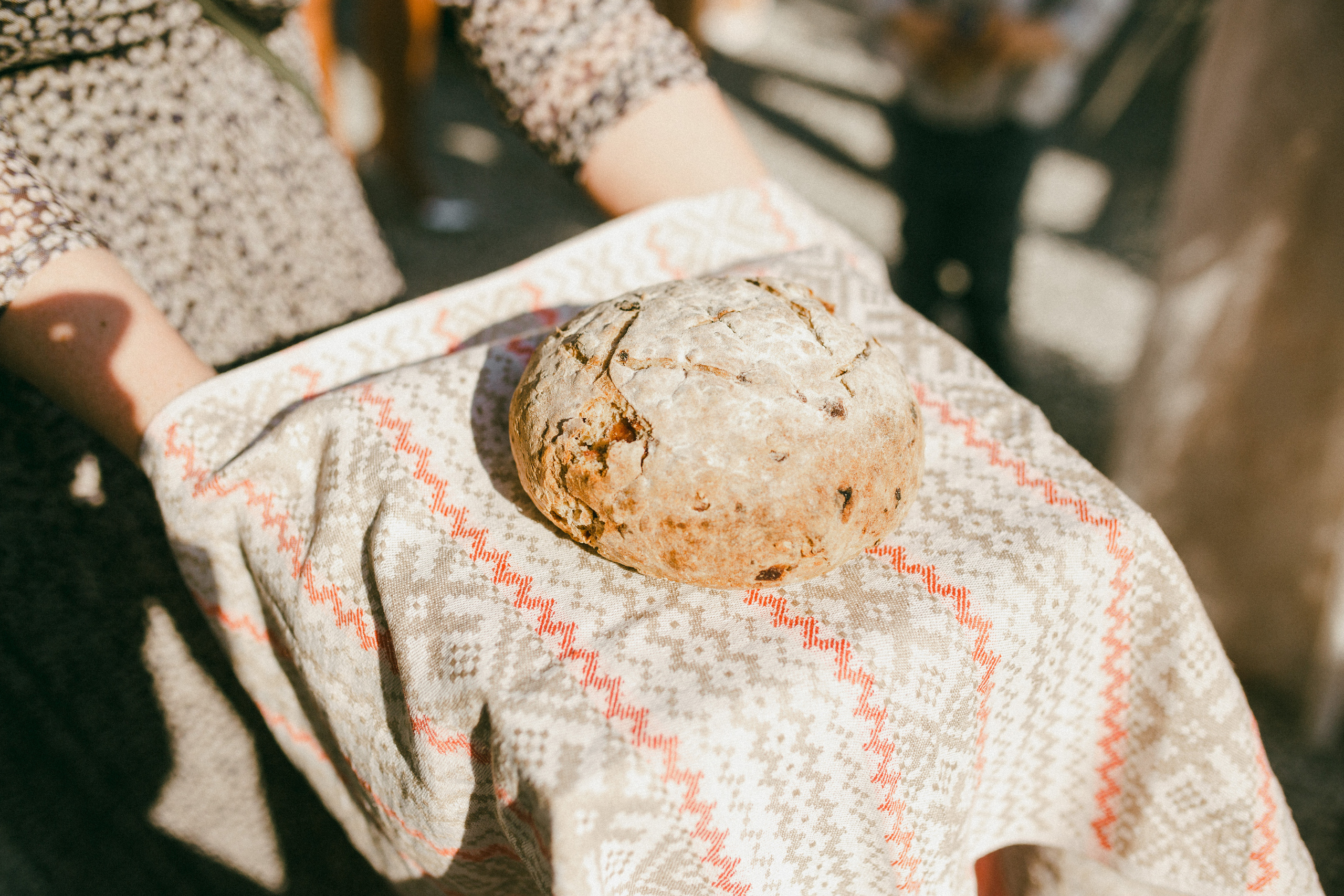 хлеб для молодожёнов