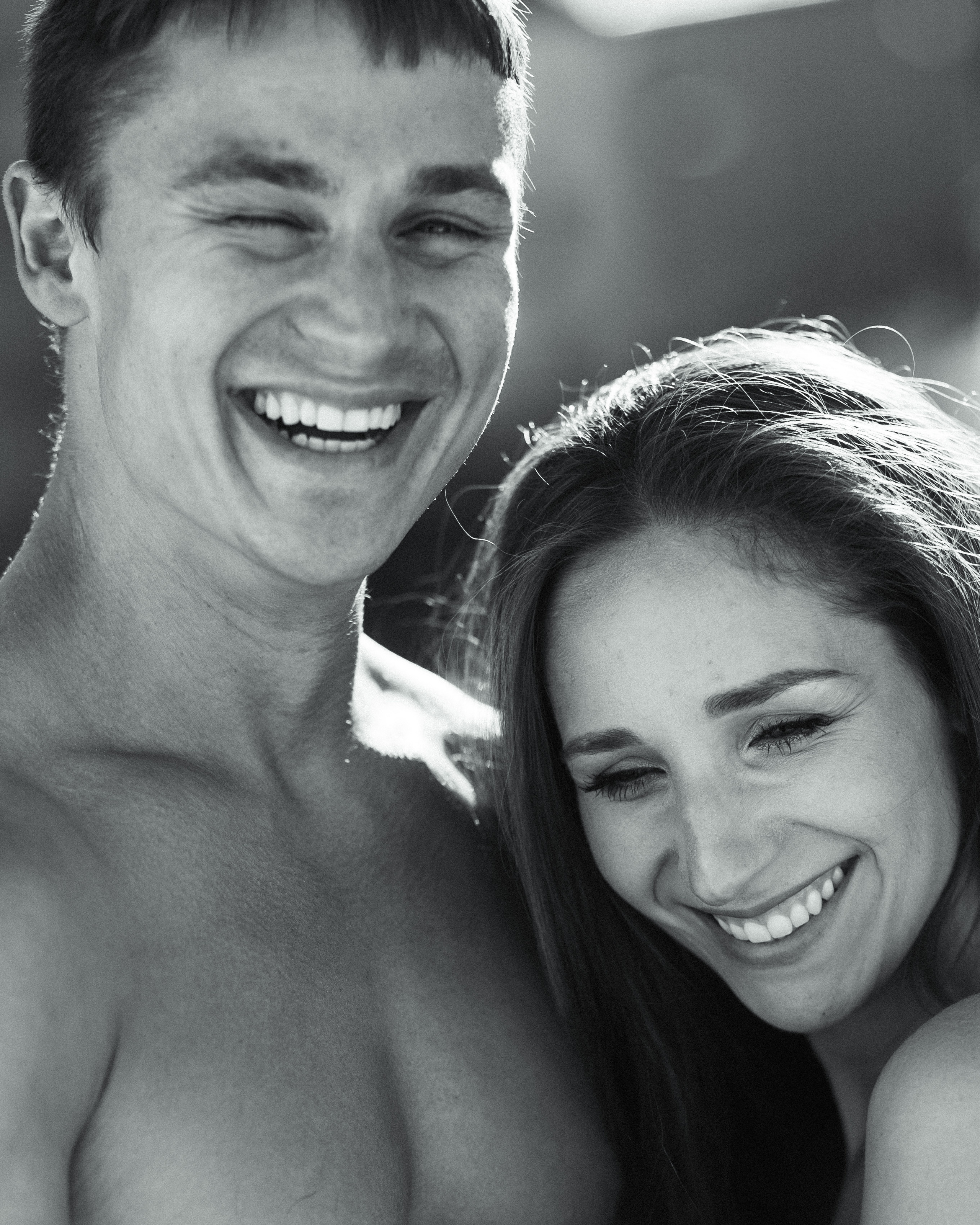 Love Story in a balcony. Valokuvaaja Lahti, Helsinki Elena Salonen