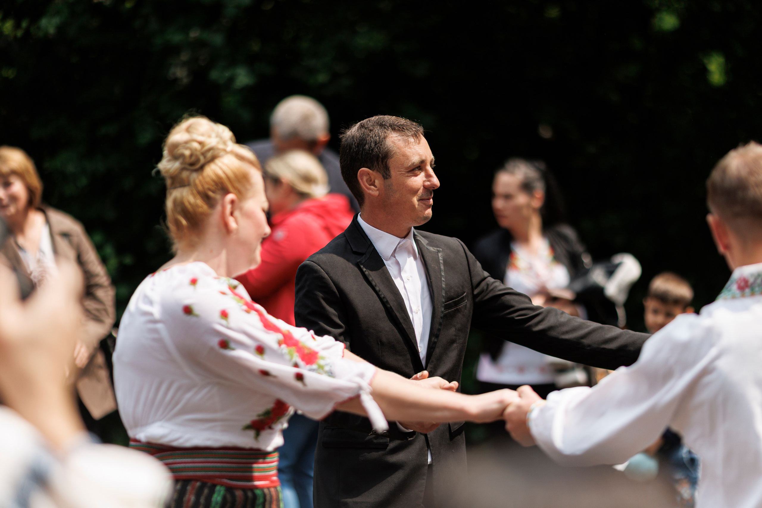 Hora Dorului 2025. Dienstleistungen