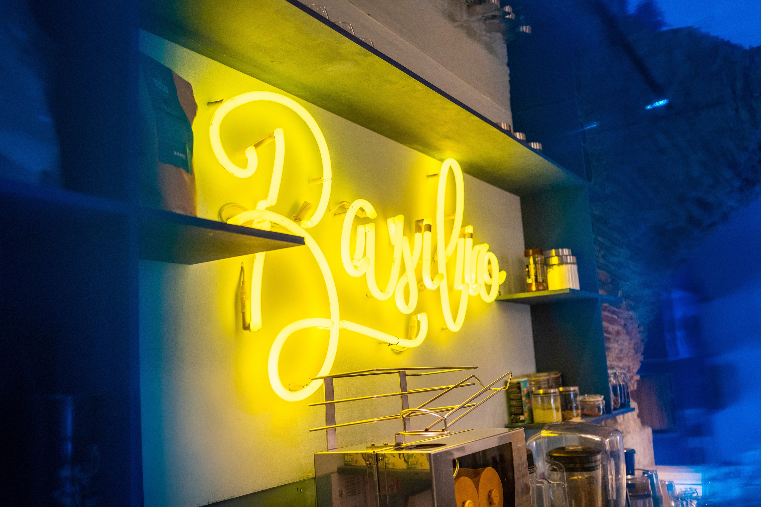 Cafe Basilio. Maria Sher. Fotógrafa profissional do Porto, Portugal