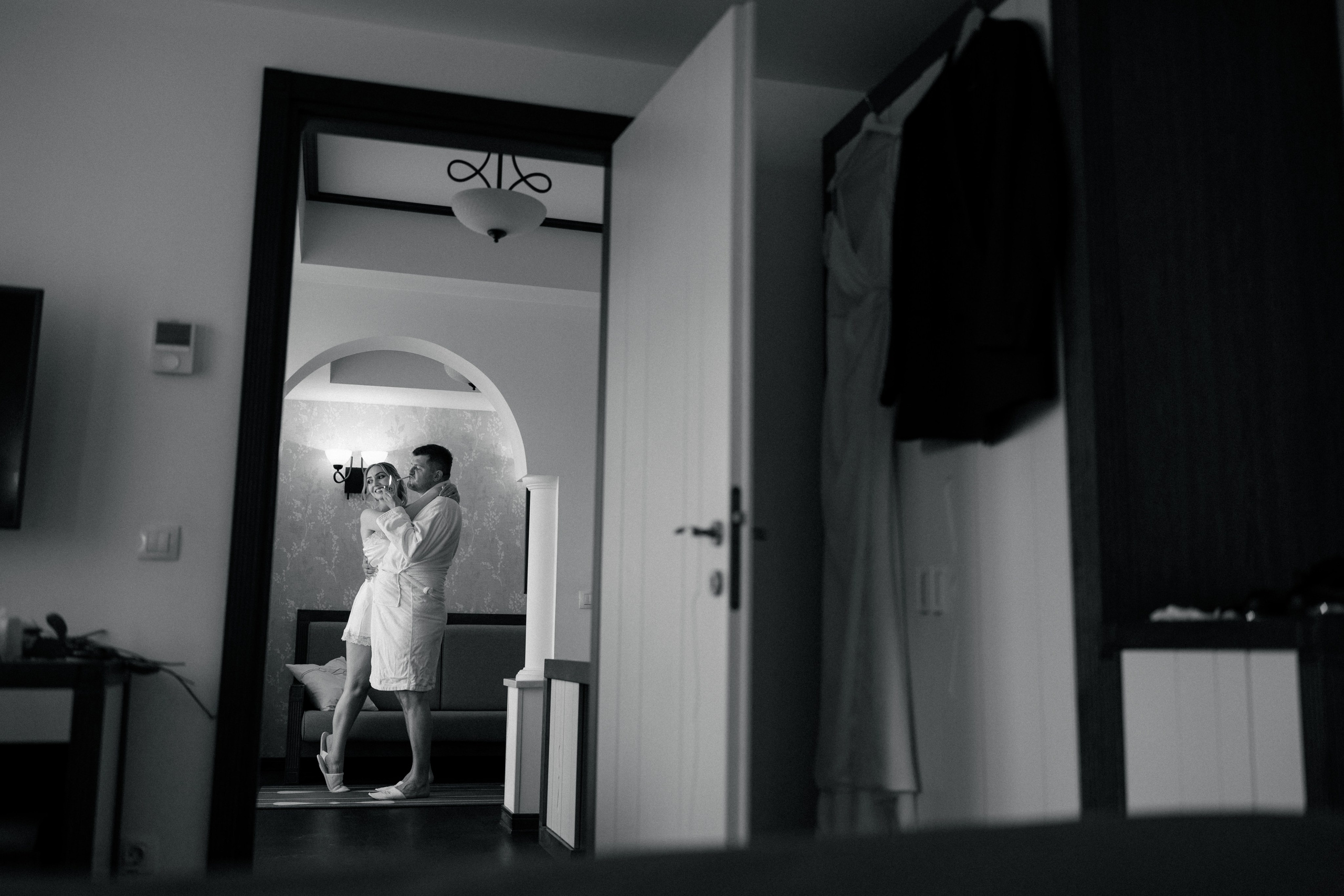 Madisson & Alex. Destination Wedding Photographer Alex Pasarelu