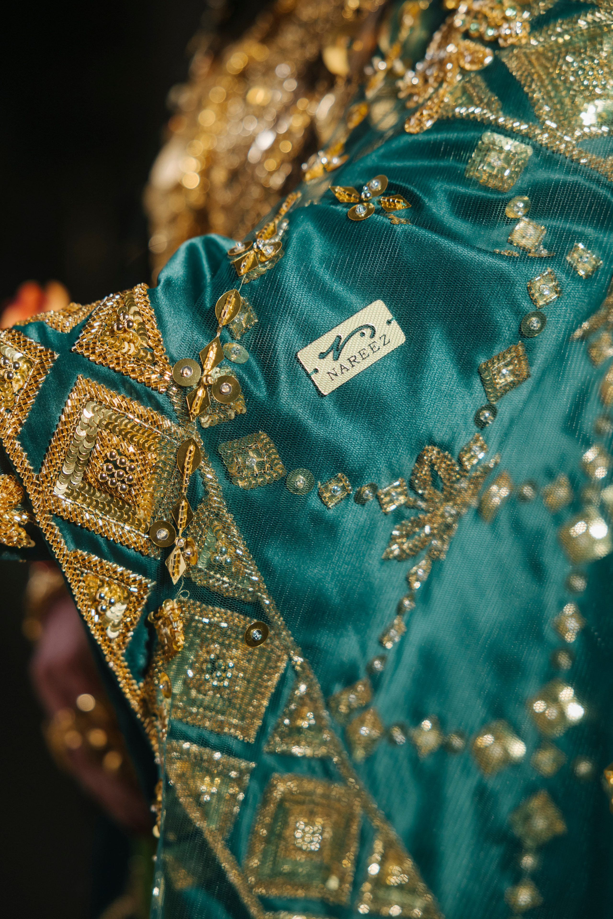 Meera Henna. Wedding, Maternity & Family Photographer in Dubai, UAE & Worldwide