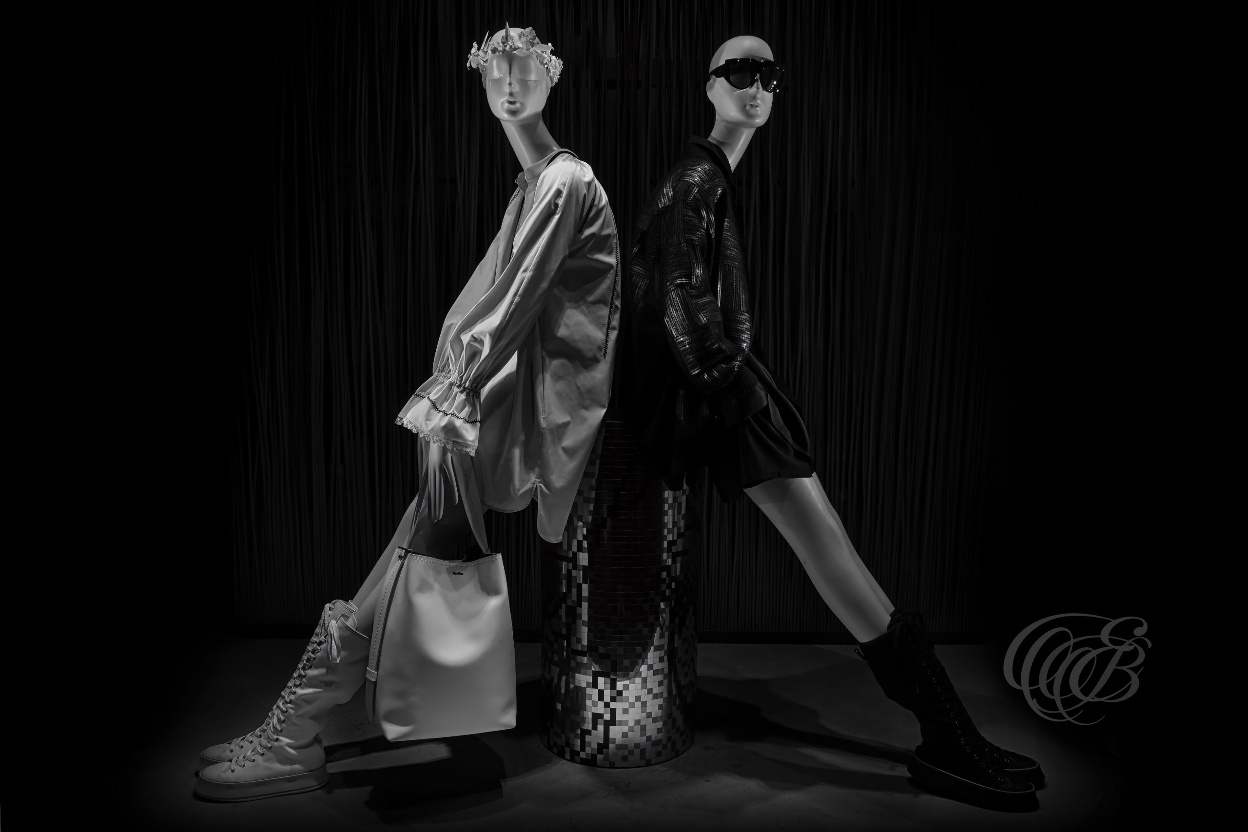 Rome Italy – Max Mara - Window Display B&W – Eduardo Bartoli Fine Art Photography - Black and white fine art photograph of two mannequins in the Max Mara window display in Rome, Italy – photography by Eduardo Bartoli.