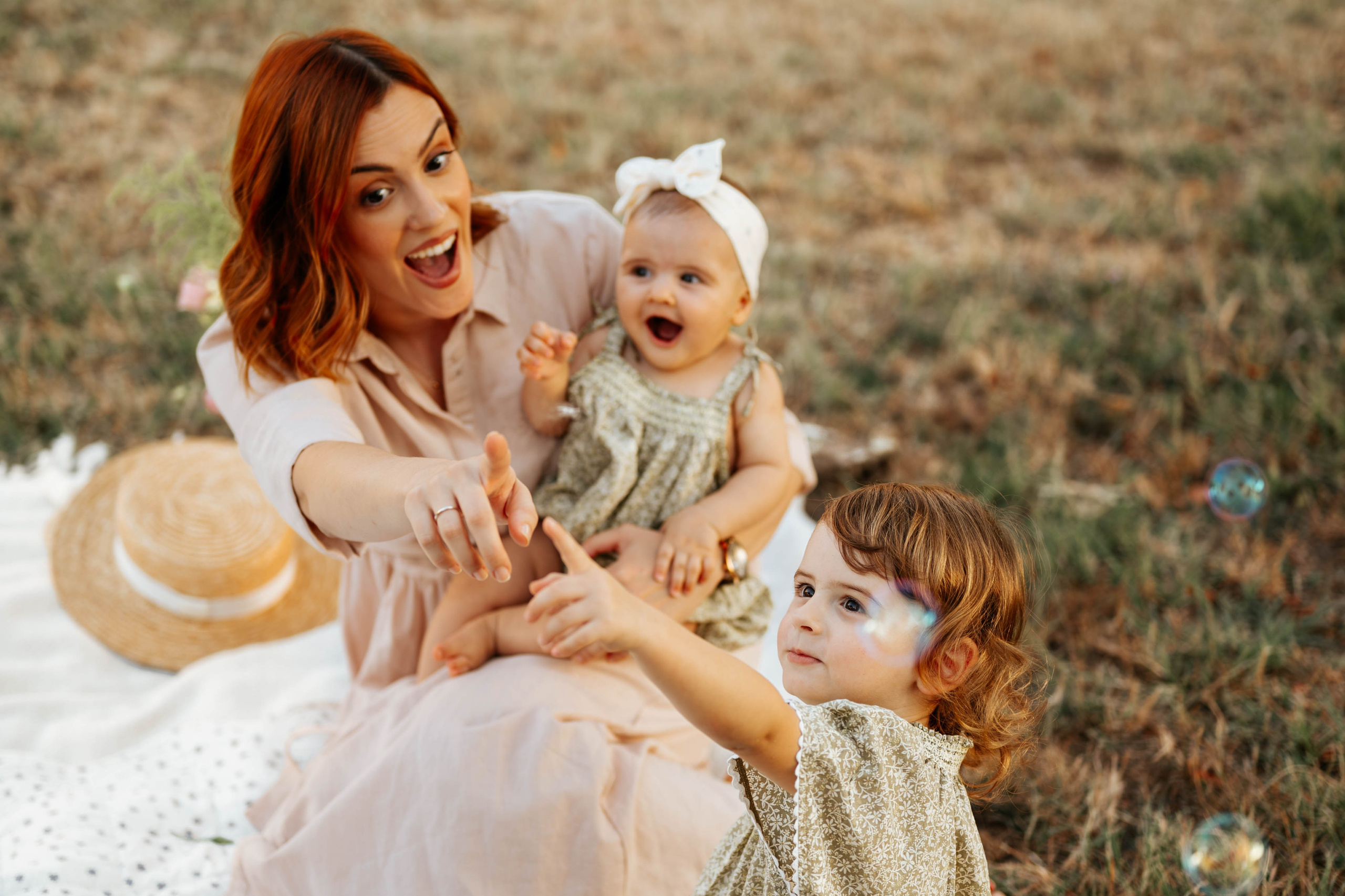 Staša, Petra i Marija - porodično fotografisanje. Dečiji i porodični fotograf