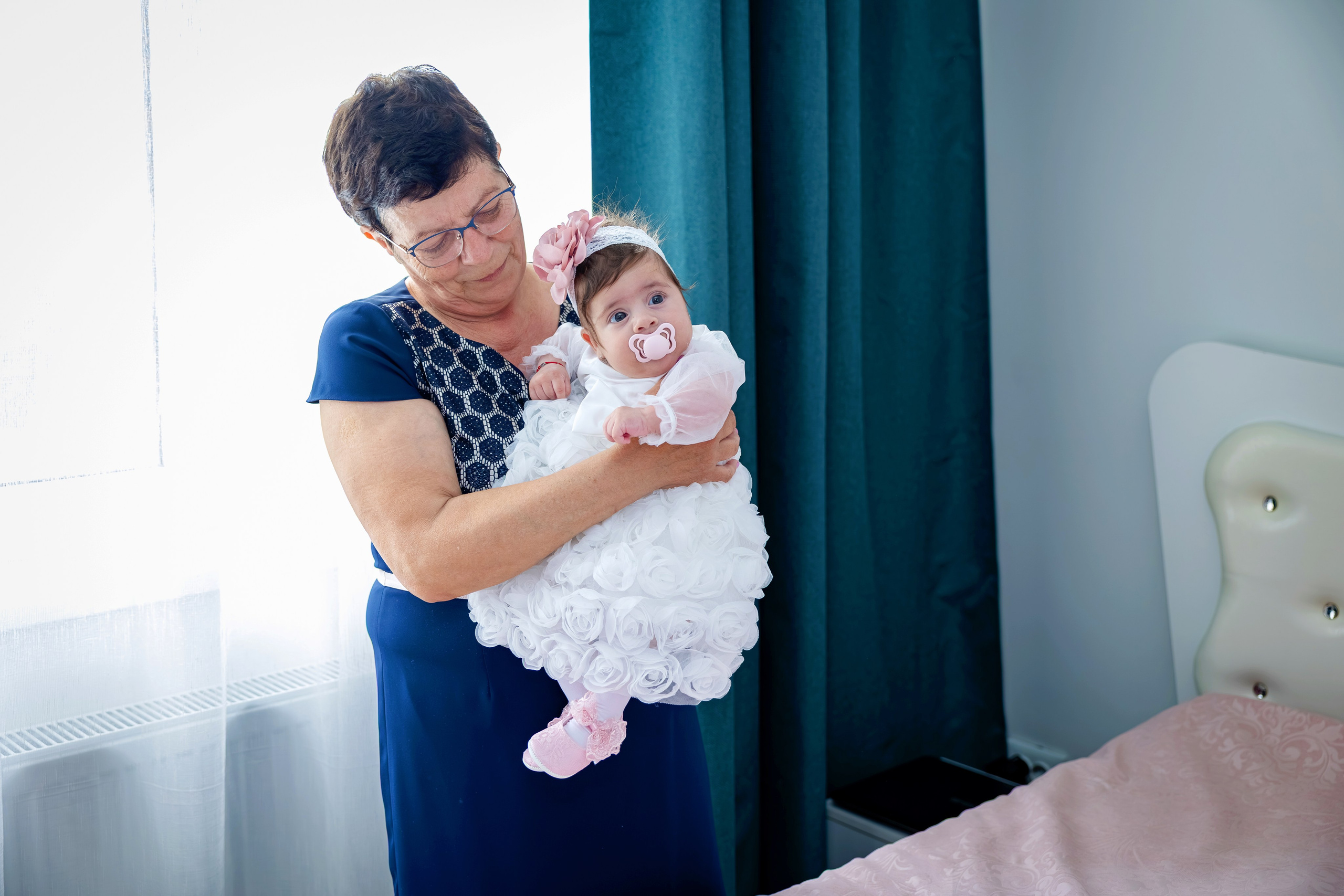 Iris Stefania. Moments By Gub