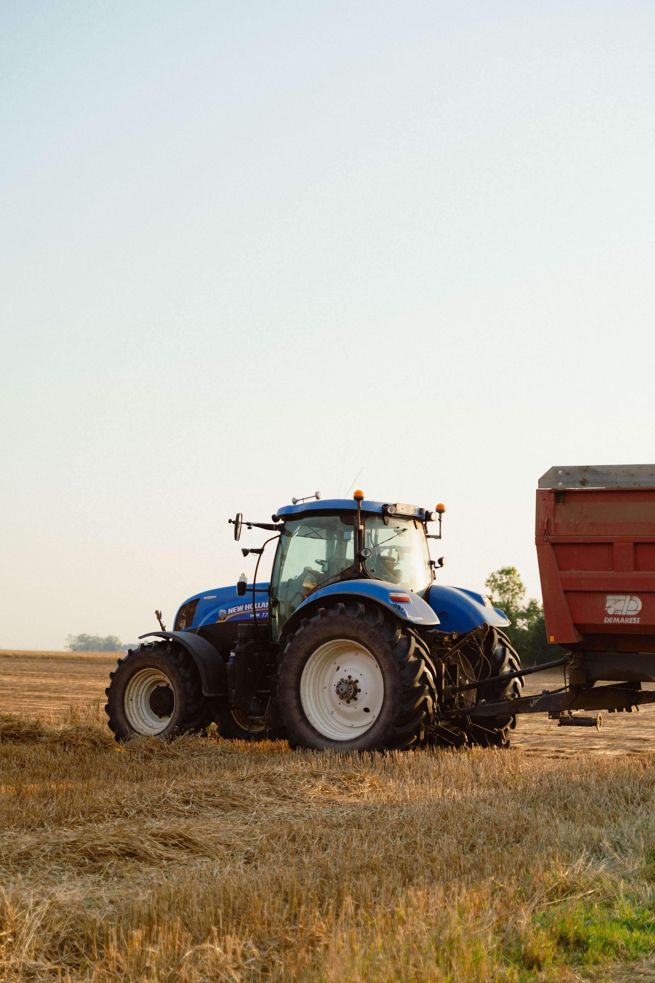 Entreprise agricole. Weeding photographer / event / portrait