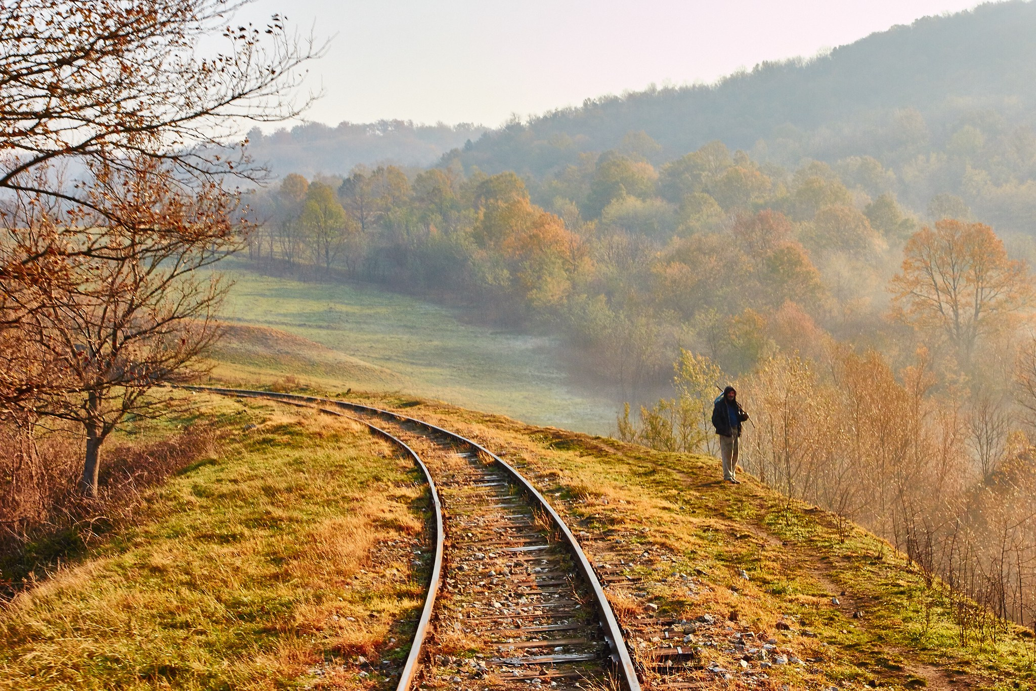 Toamna pe calea ferată Oravița-Anina, jud. Caraș-Severin. Pagina principală