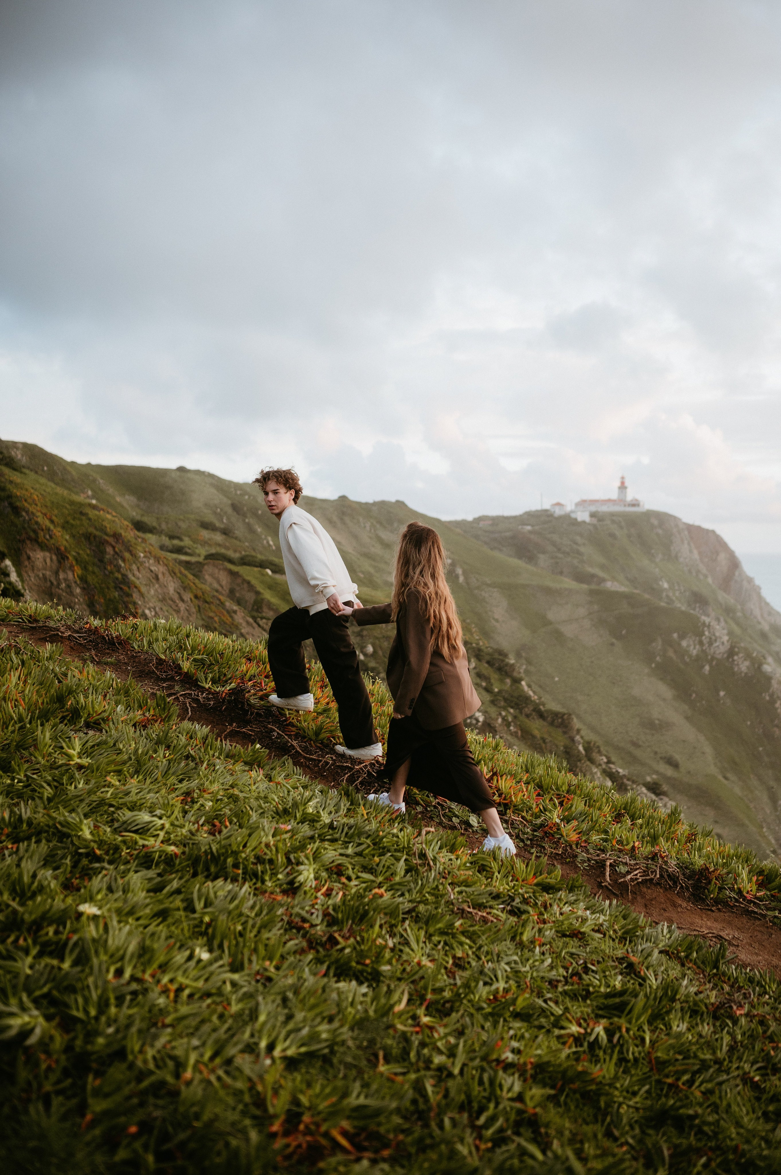 Praia da Ursa – ședință foto de cuplu într-un loc magic din Portugalia. Valentin Melen — wedding photographer