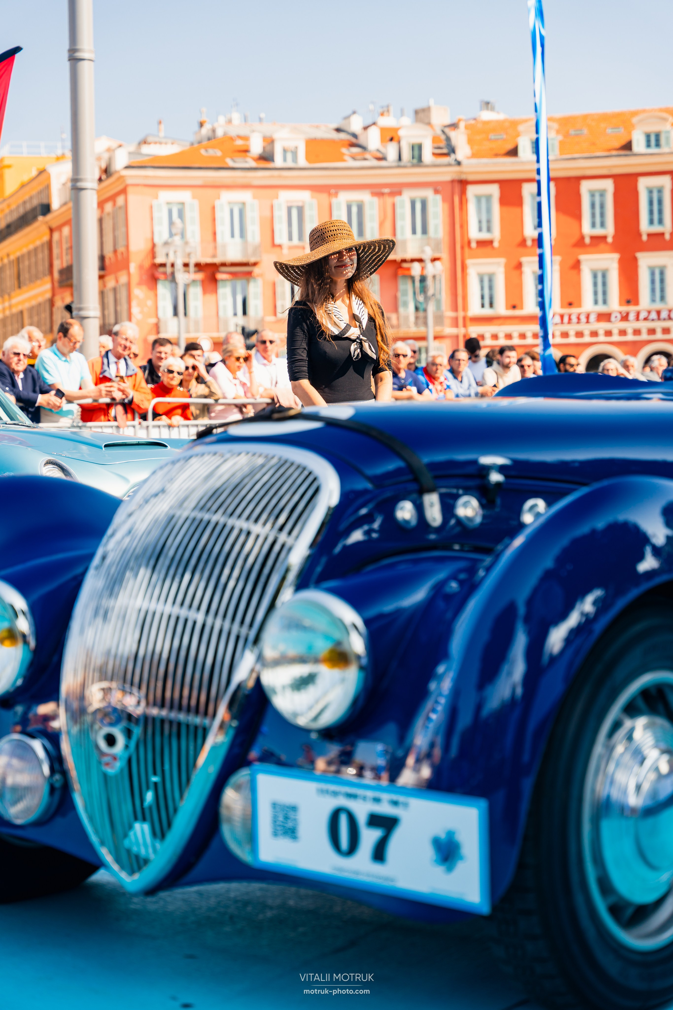 Legends de Nice. Photographe de voitures à Paris — Vitalii Motruk