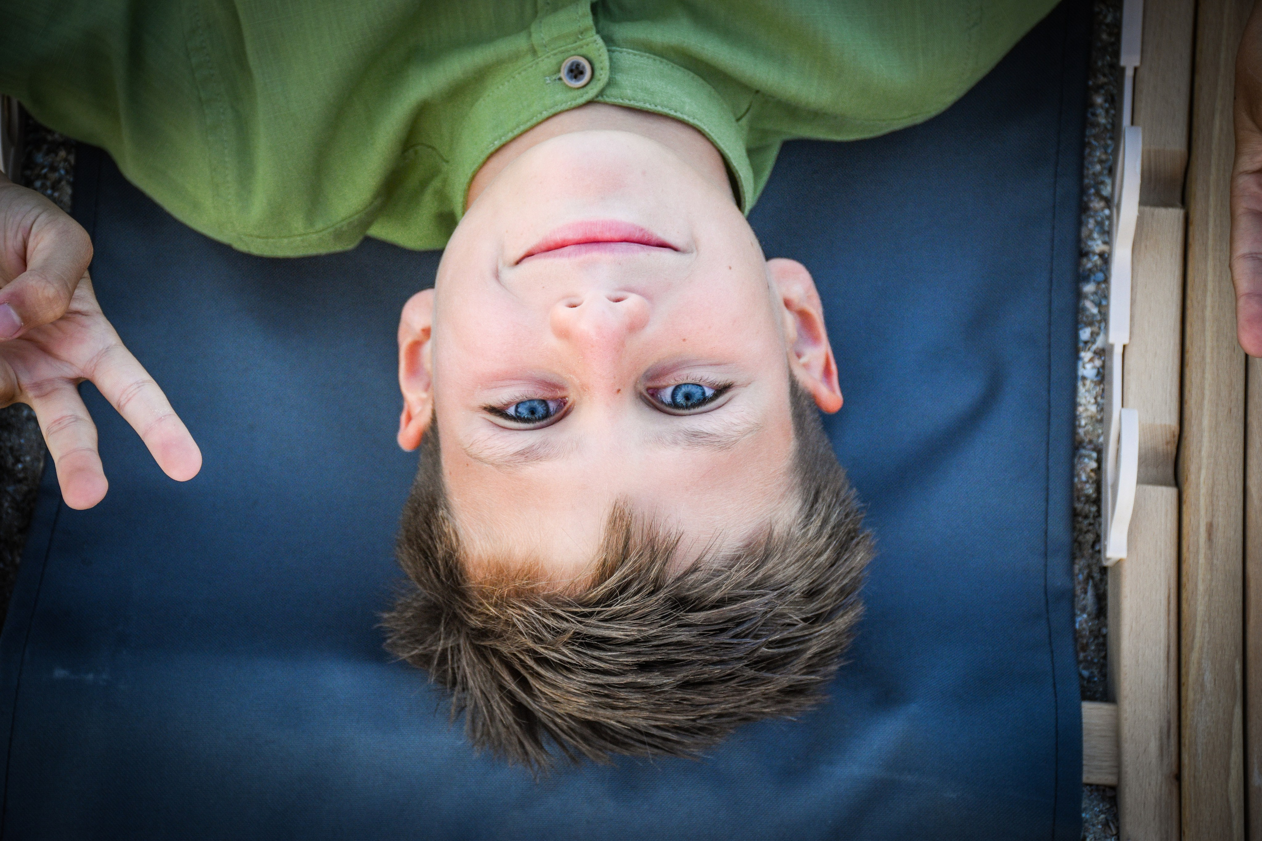 baietel fericit, petrecere copii, fotograf de copii