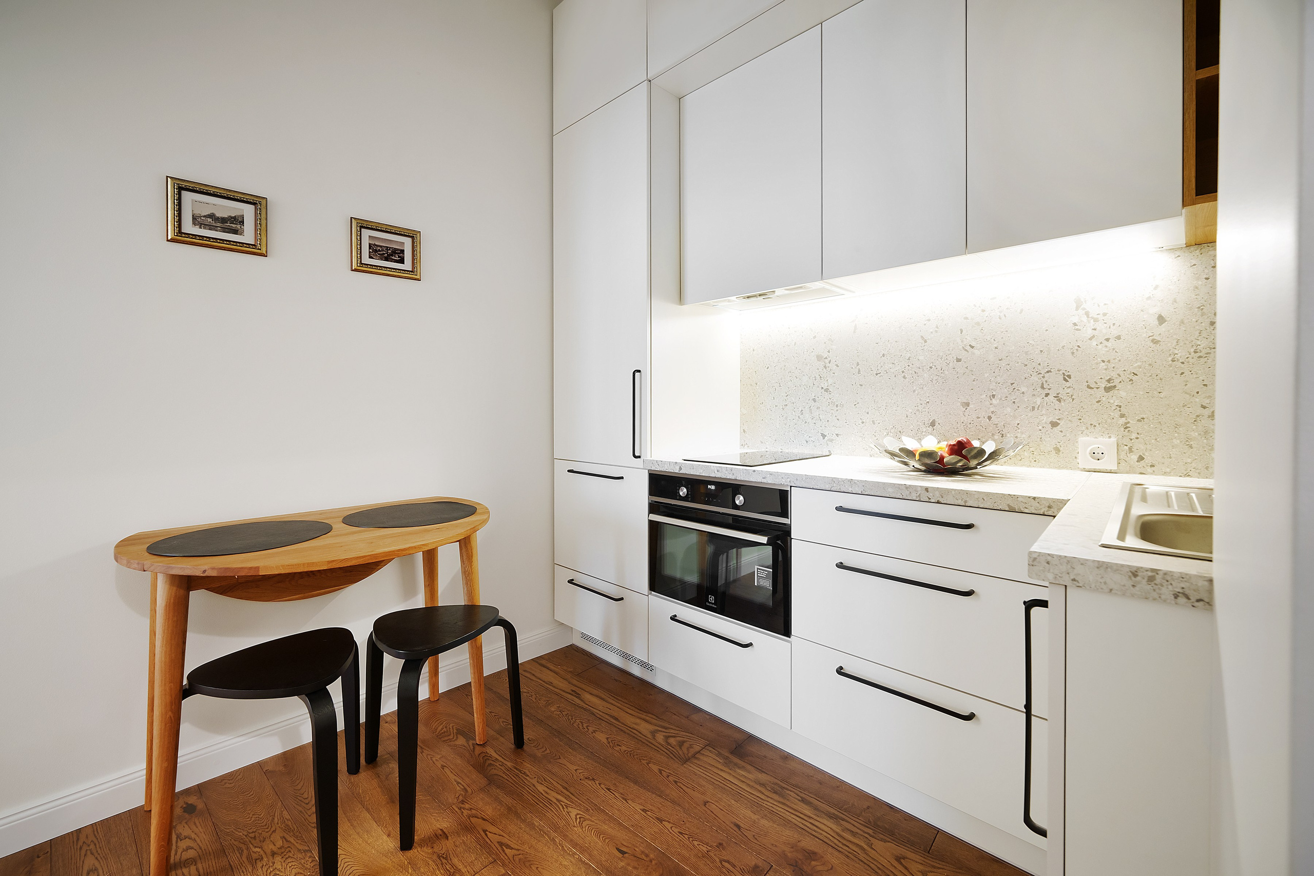 Užupio g.2. Elina Sapiega fotografė Vilniuje