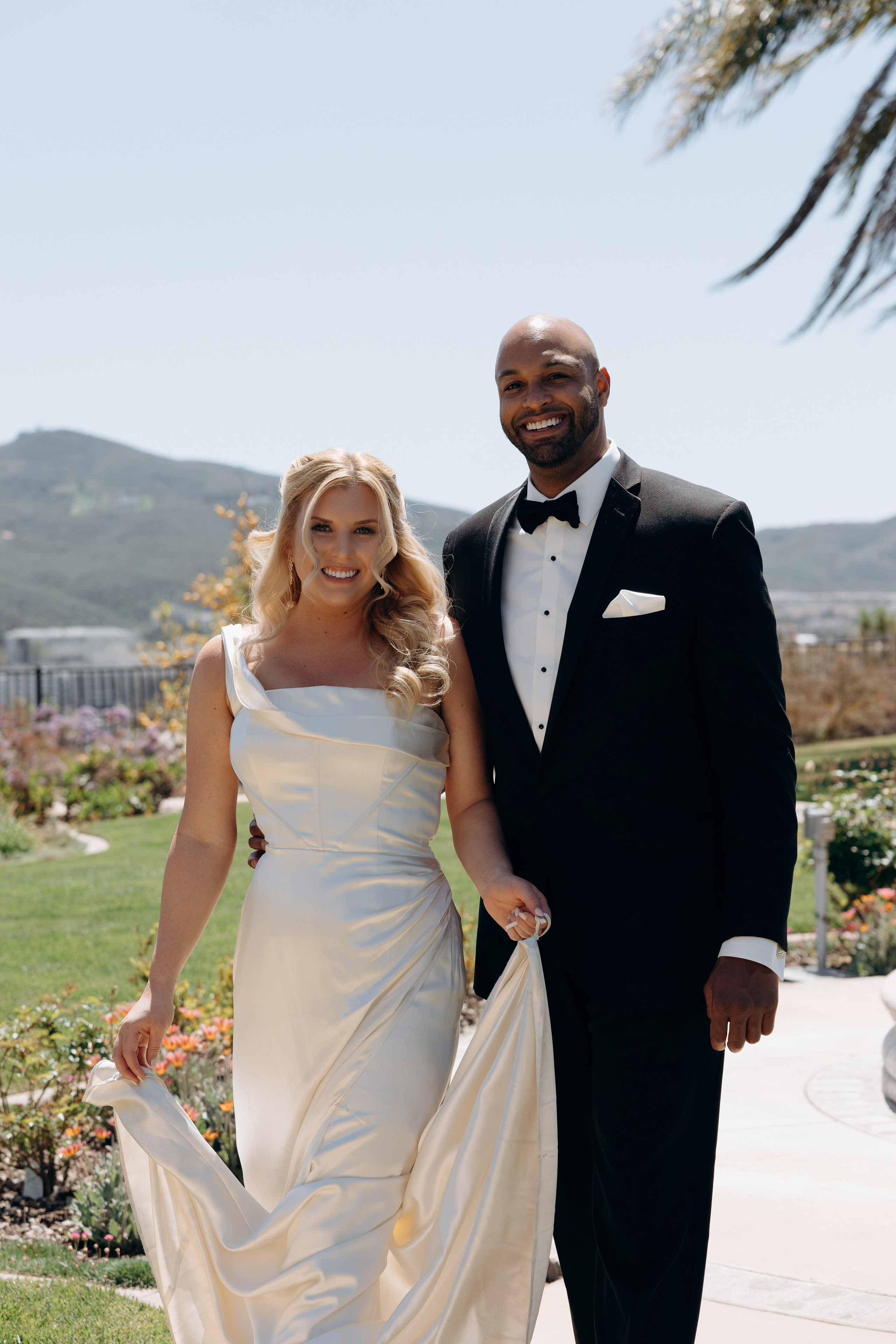 Drew and Haley. Wedding and family photographer San Diego