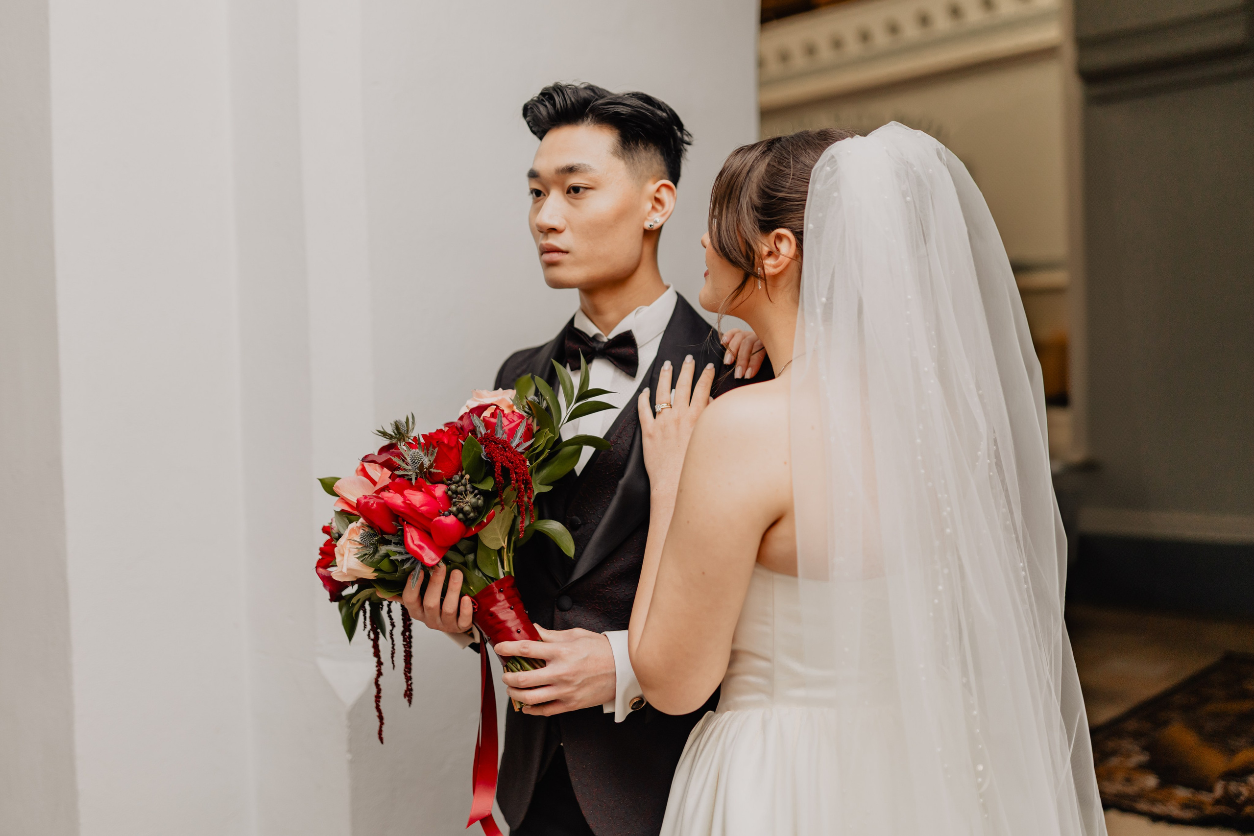 Mani & Paula. Fotograf de nunta — documenting your love story with a touch of editorial — wedding photographer