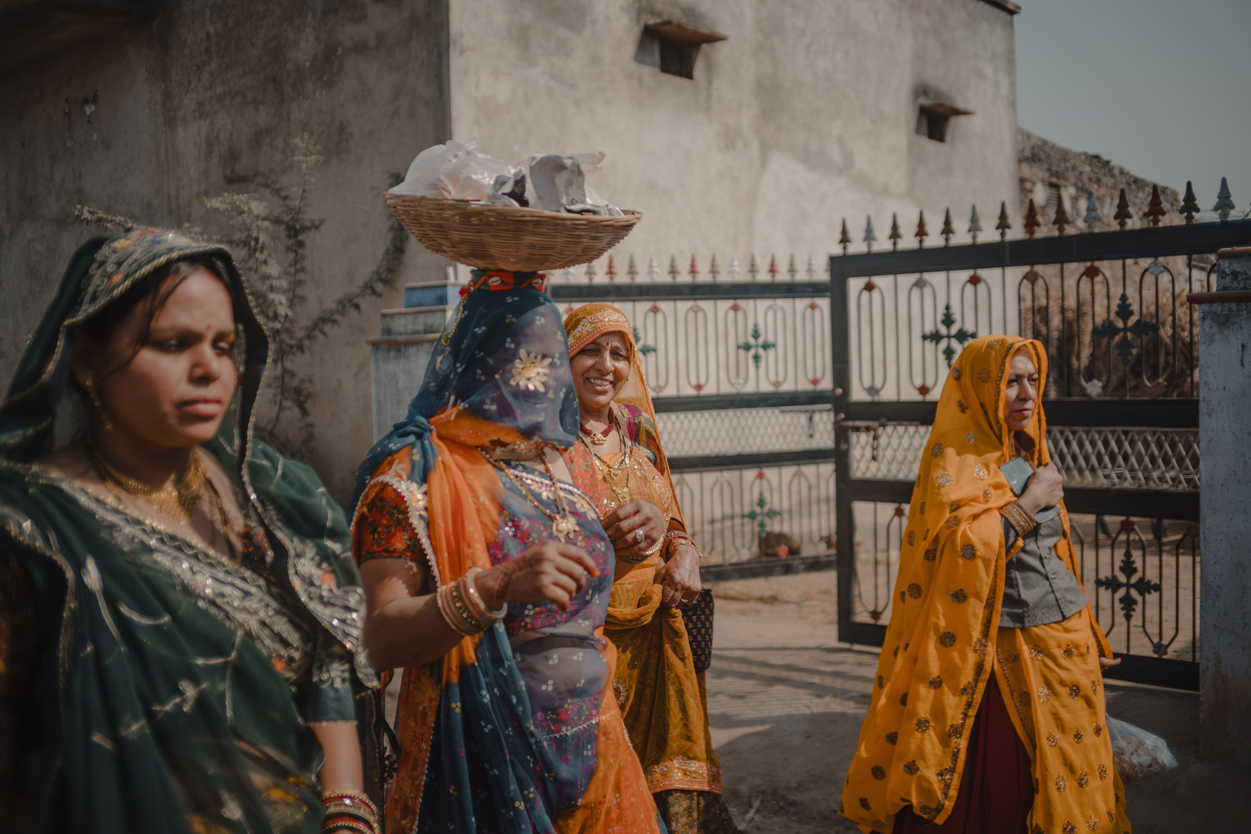 Parul & Sanjay. Wedding and Family photographer in india