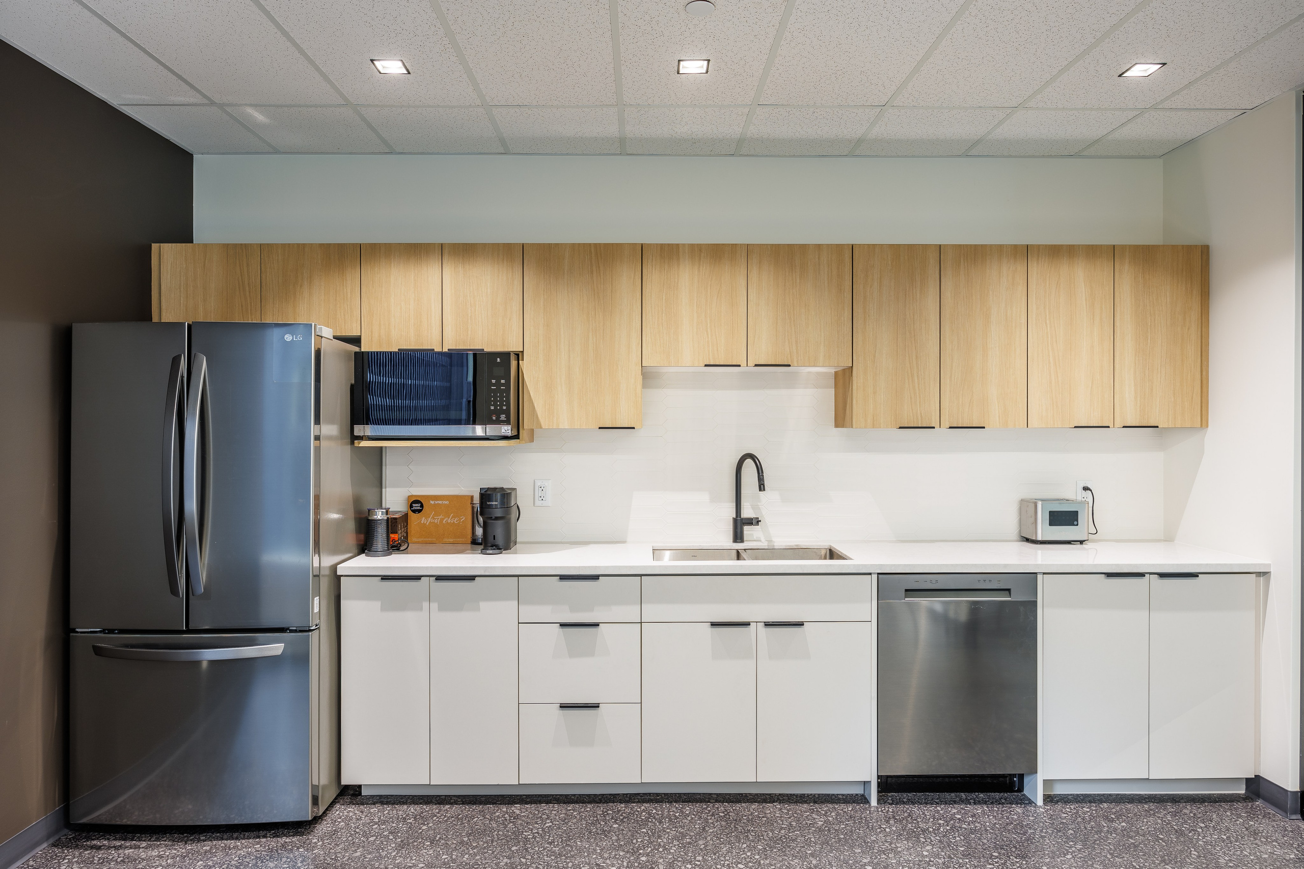 Roserock Place · 121 King Street W, Toronto. FRIB Media · Photo & video for commercial, industrial, and construction projects in Toronto & GTA