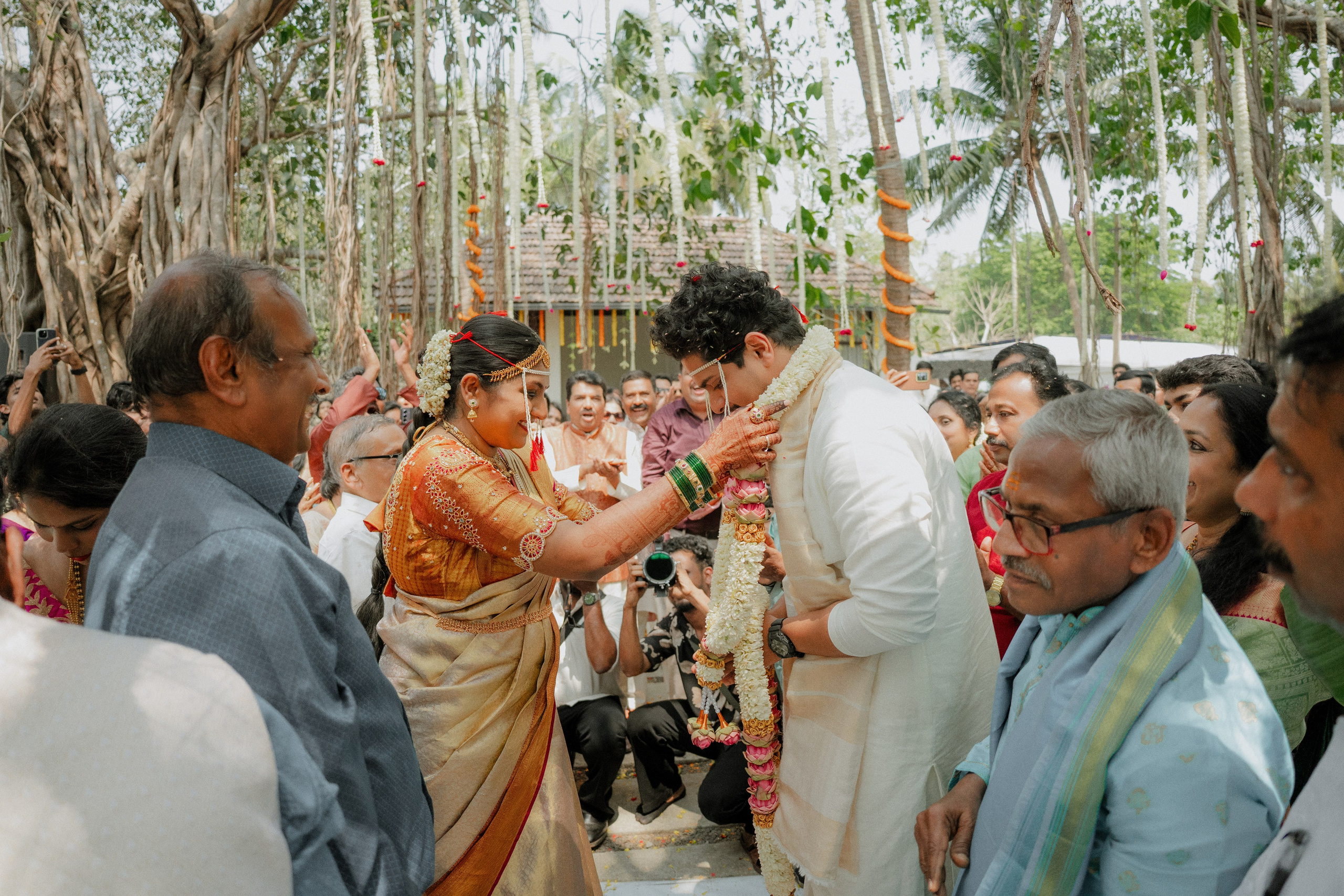 INTIMATE WEDDING. SPOTLIGHTWEDDINGS.IN