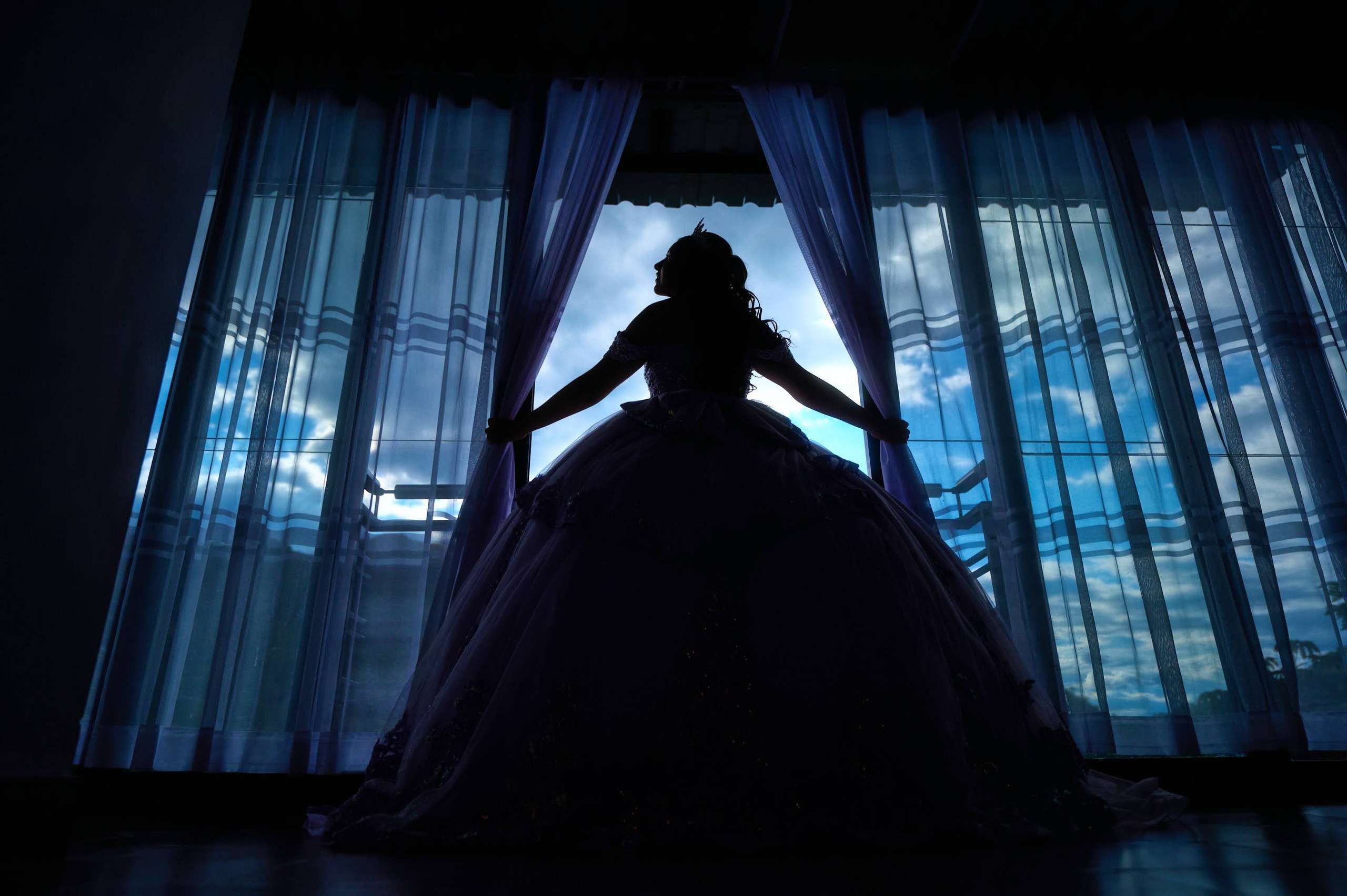 Mis 15 | Sesiones de Fotografía Modernas. Wedding Photography & Videography by ZZ Hendrick | Capturing Your Love Story in Colombia & USA