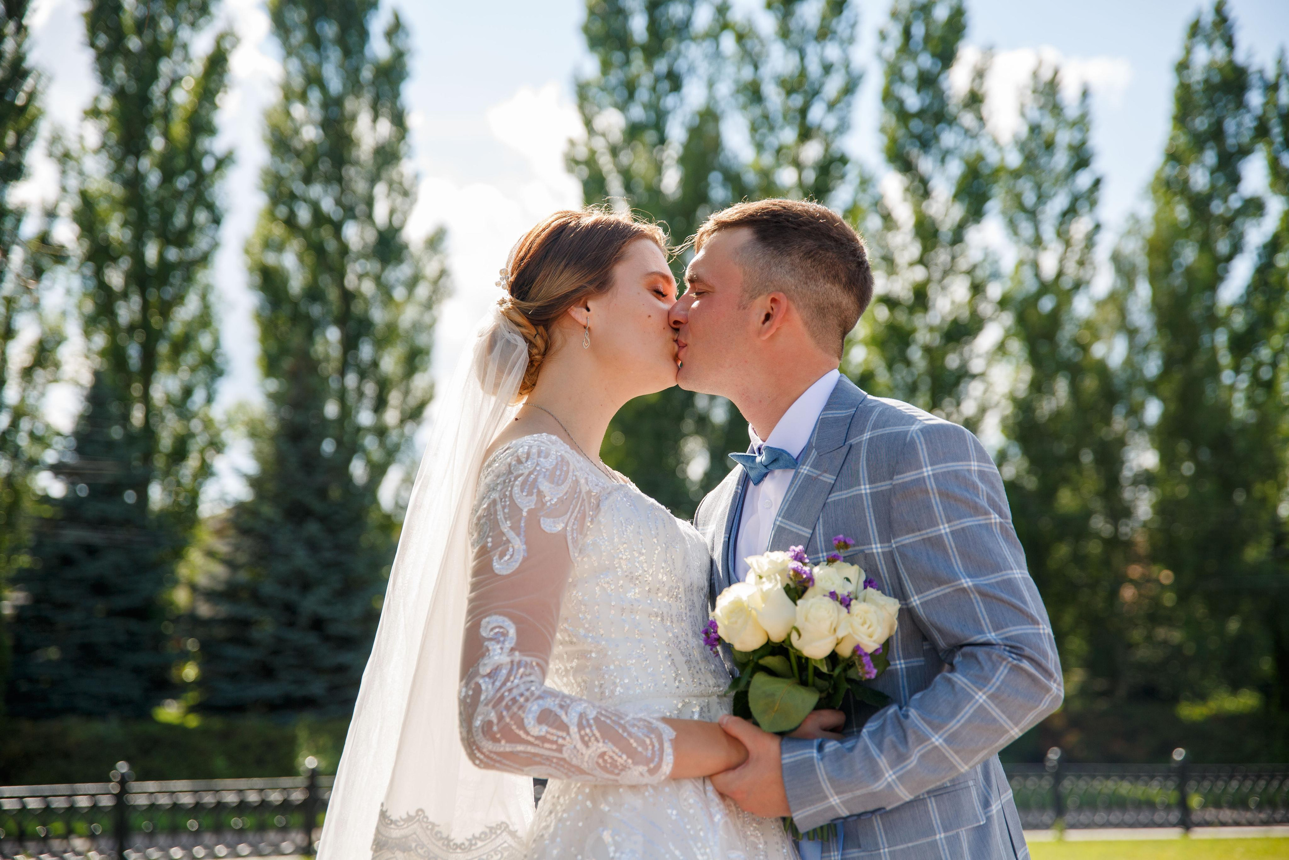 Svadobny fotograf svadobny fotograf cena kameraman na svadbu cena. Fotograf kameraman na svadbu Bratislava Banská Bystrica Сelé Slovensko svadobný kameraman