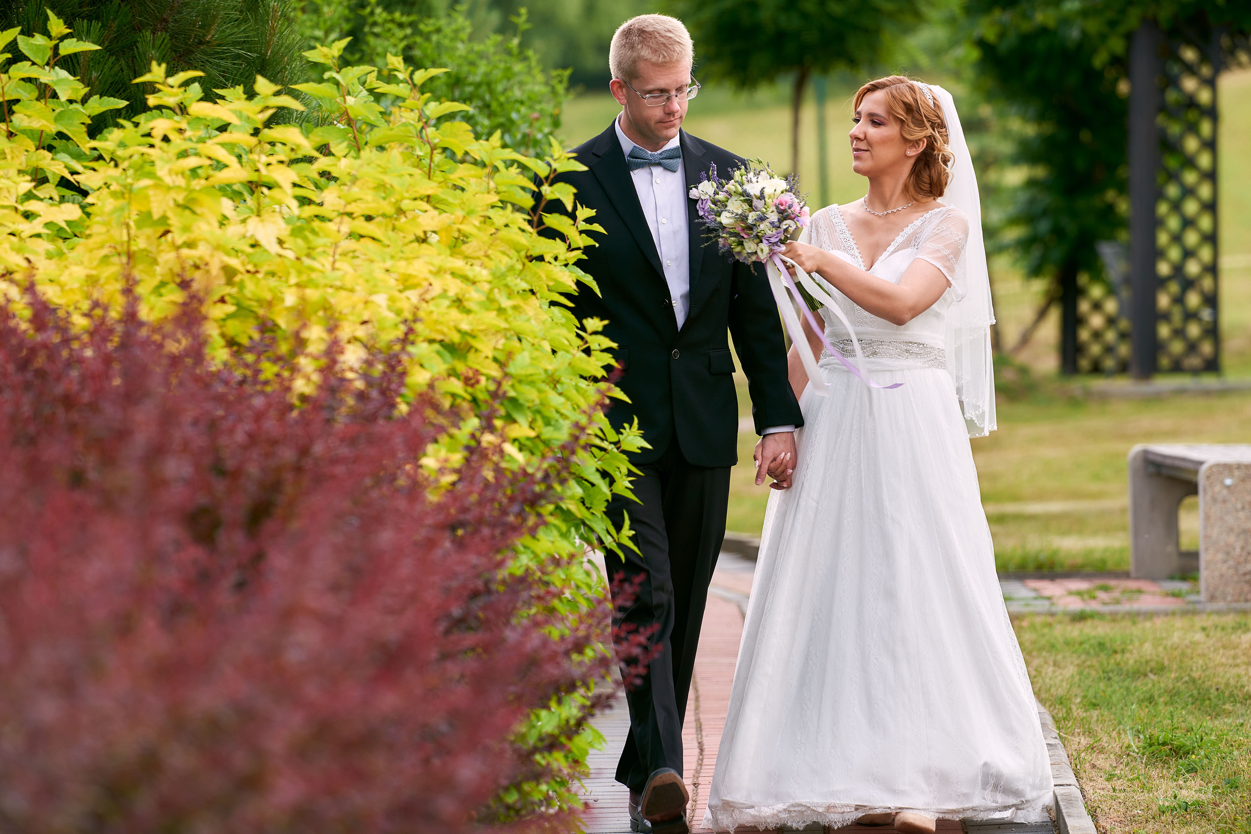 Svadobny fotograf svadobny fotograf cena kameraman na svadbu cena. Fotograf kameraman na svadbu Bratislava Banská Bystrica Сelé Slovensko svadobný kameraman