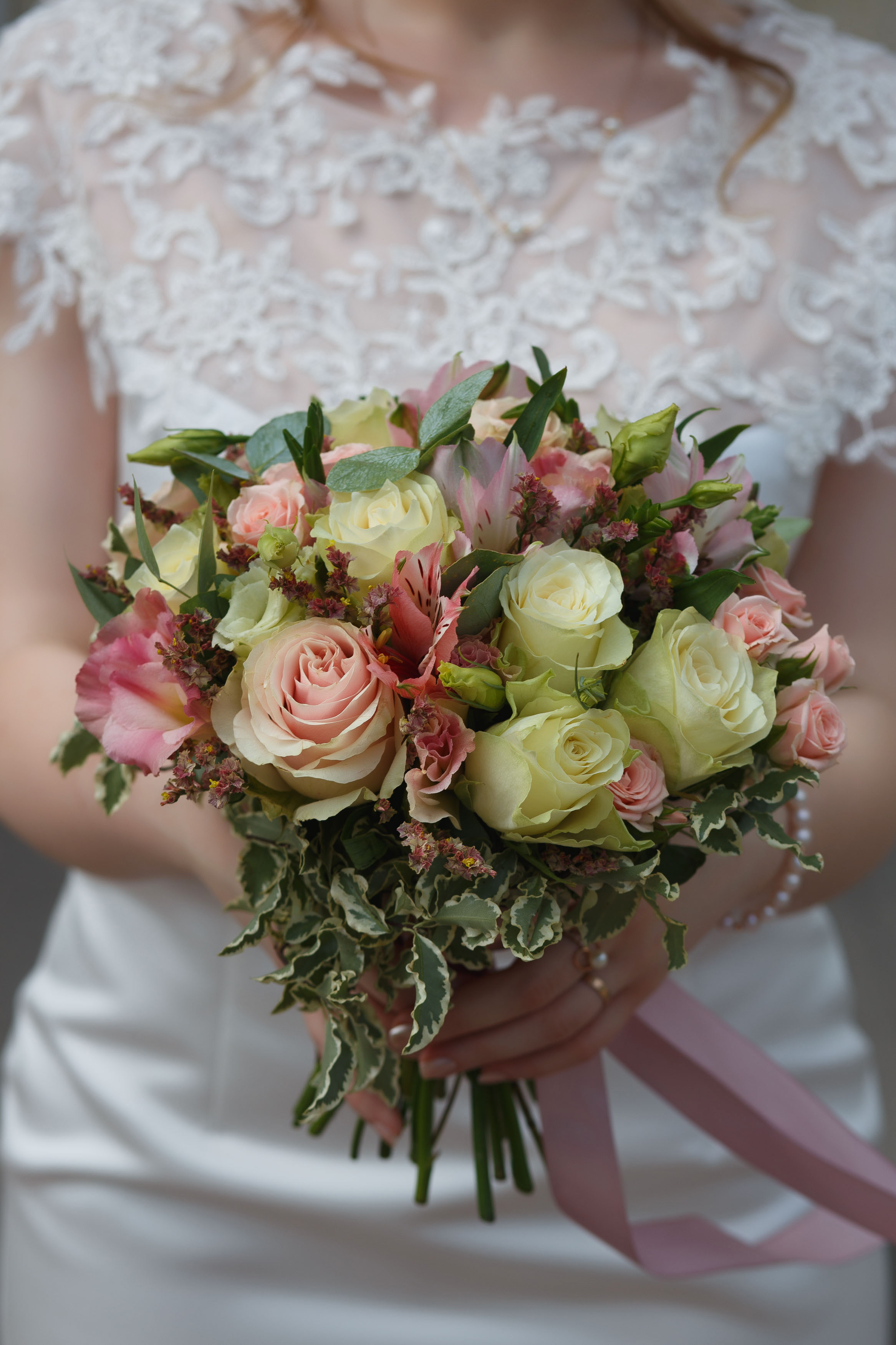 Svadobny fotograf svadobny fotograf cena kameraman na svadbu cena. Fotograf kameraman na svadbu Bratislava Banská Bystrica Сelé Slovensko svadobný kameraman