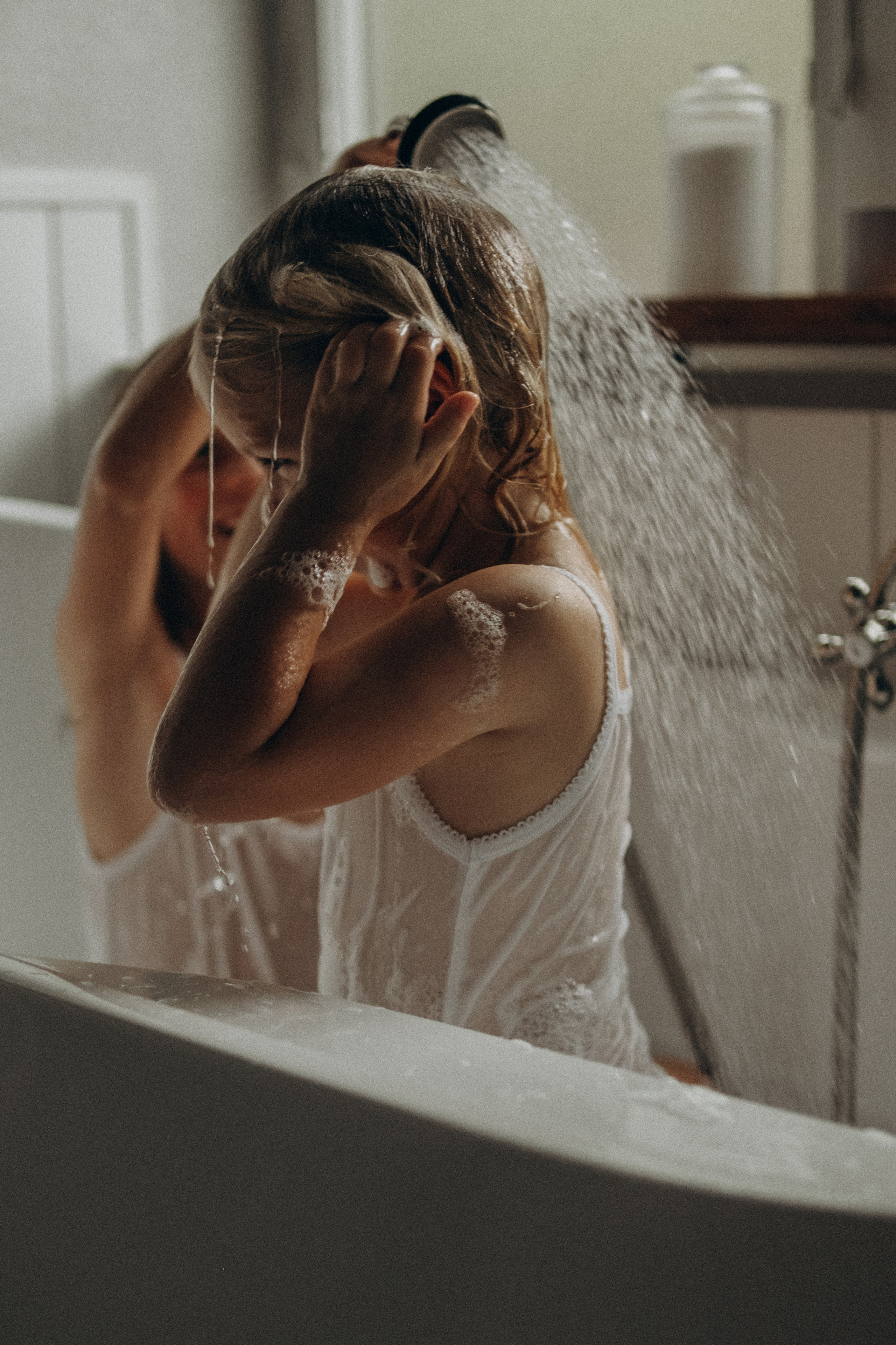 Bubble Bath. Lens Captures Life