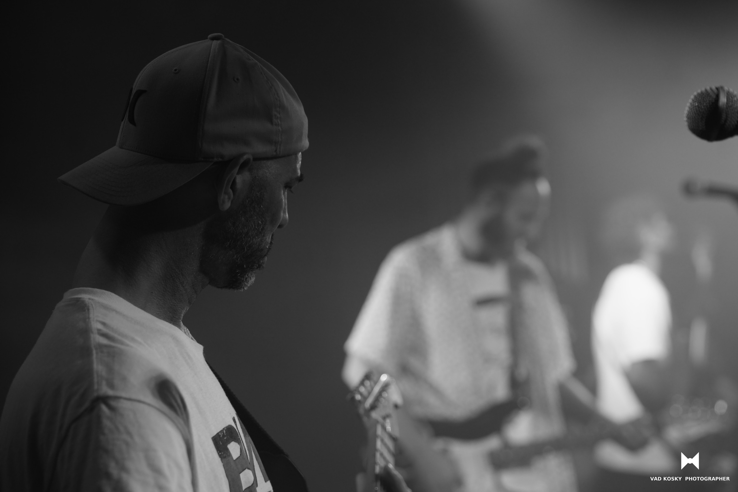 Roy Star & Group — Nirvana tribut TLV Grey club. Vad Kosky Photographer