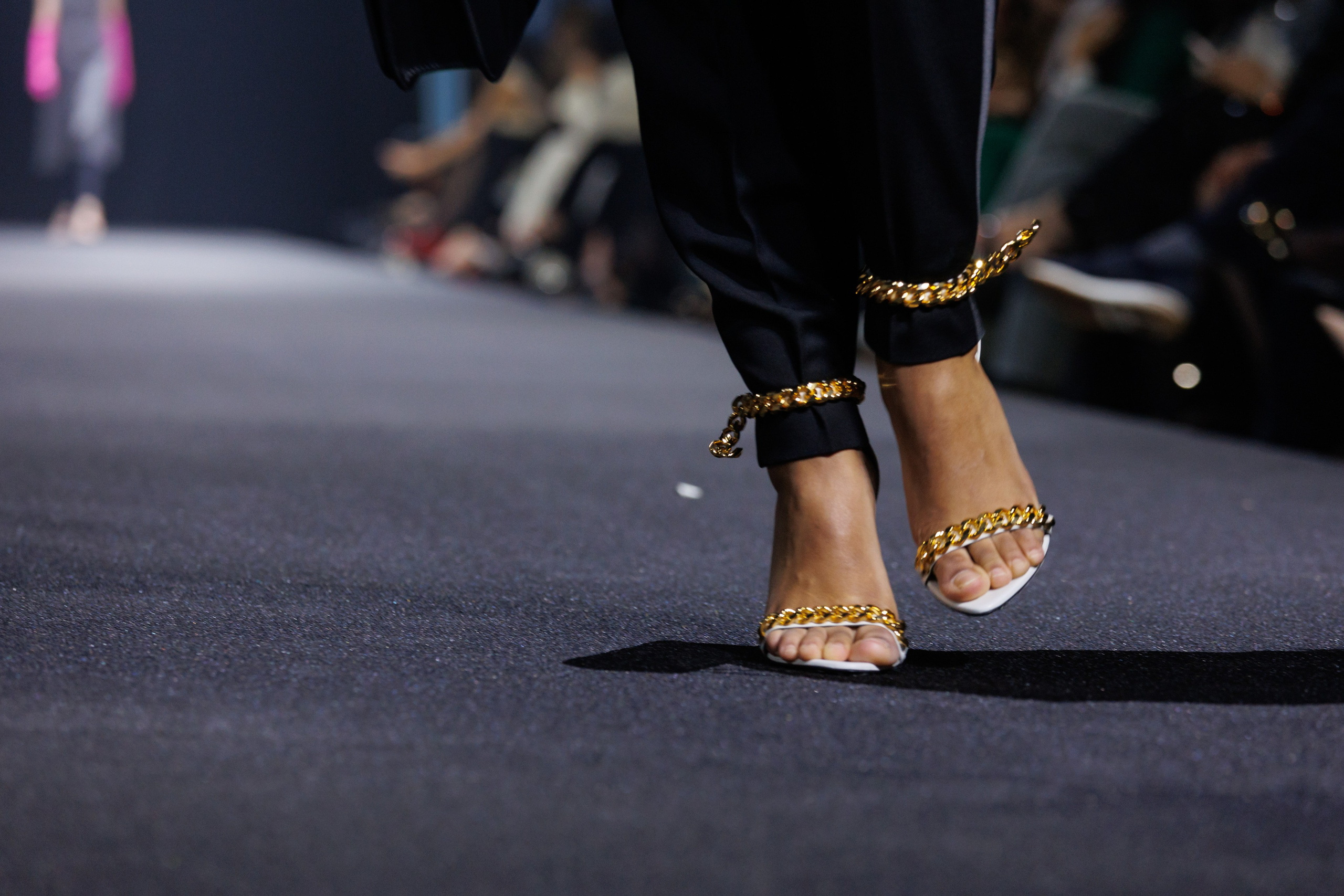 Glamour fashion show Tashkent 2022. Photographer Yura Artykov, Tashkent