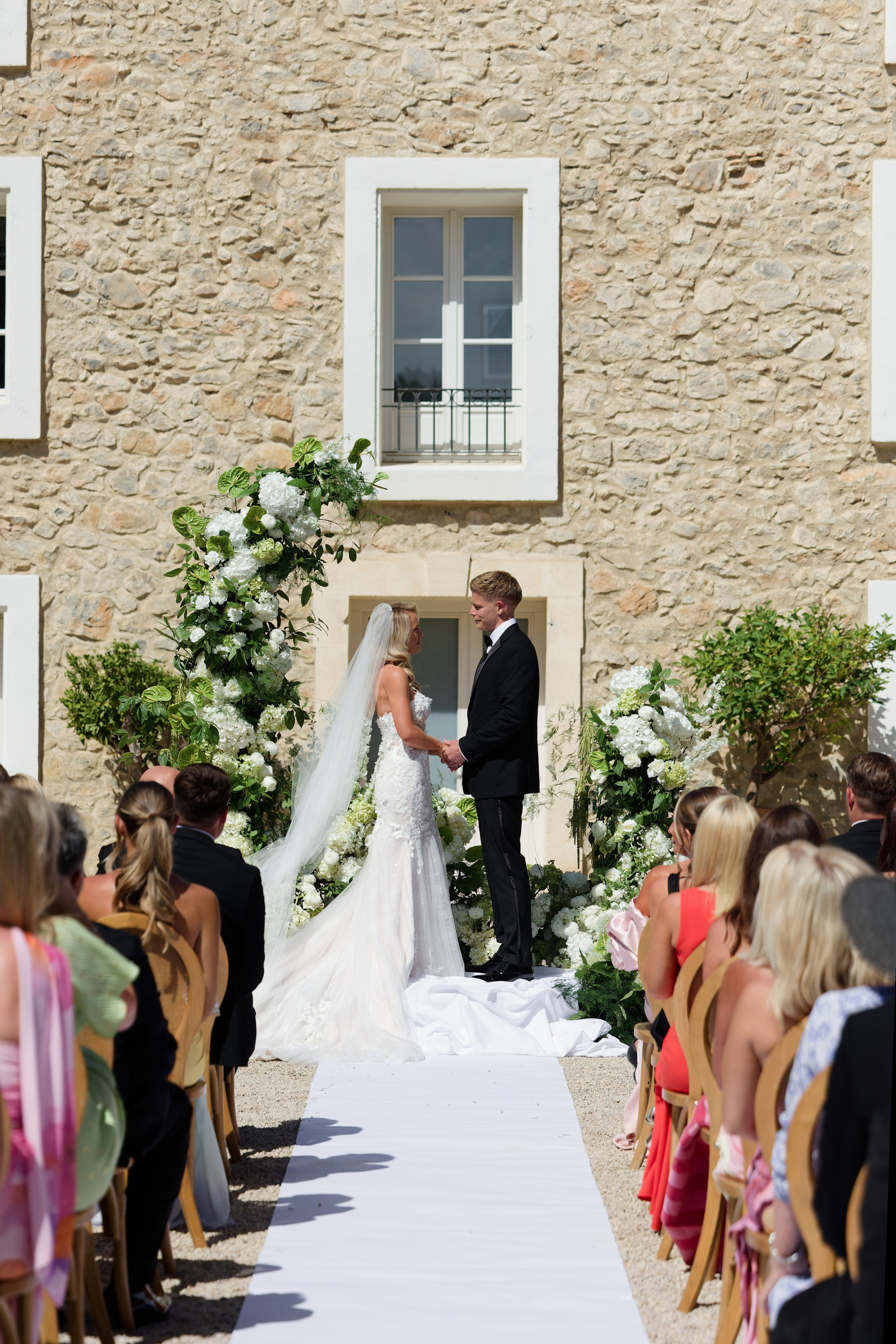Wedding at Château L’Hospitalet in Narbonne, France. Destination Wedding Photographer — Nikita Burtsev