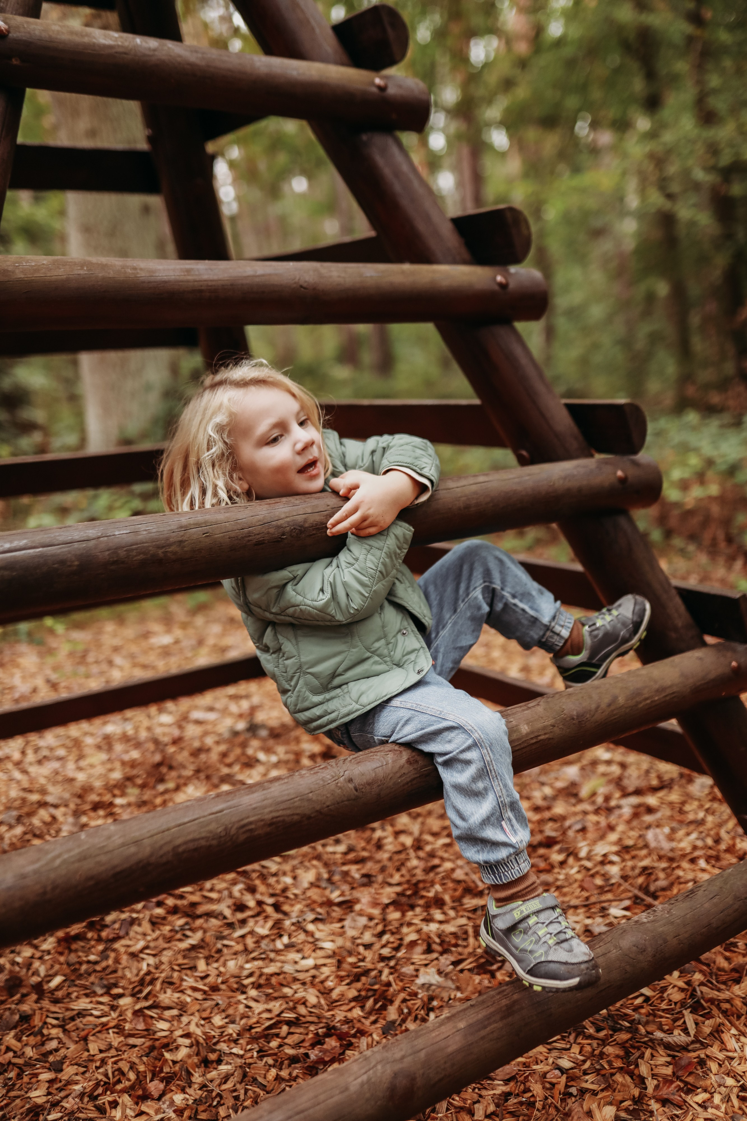 Kindergartenfotografie Pfalz – spielendes Kind im Kita-Alltag in Haßloch