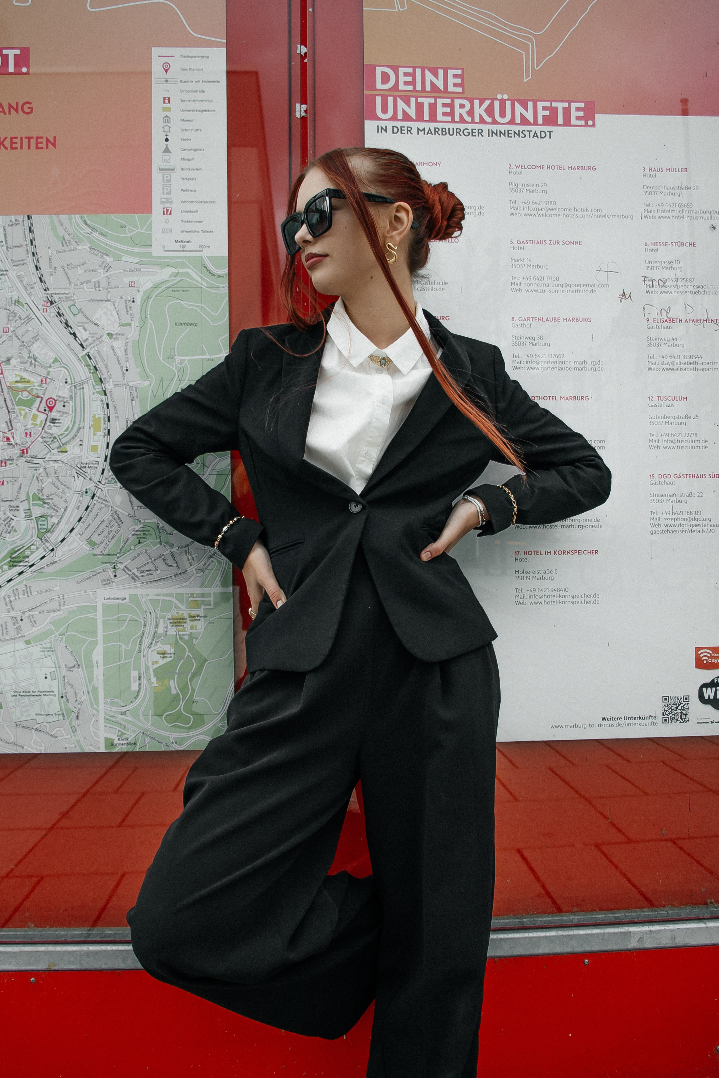 Red girl. PHOTOgrapher Germany MARBURG