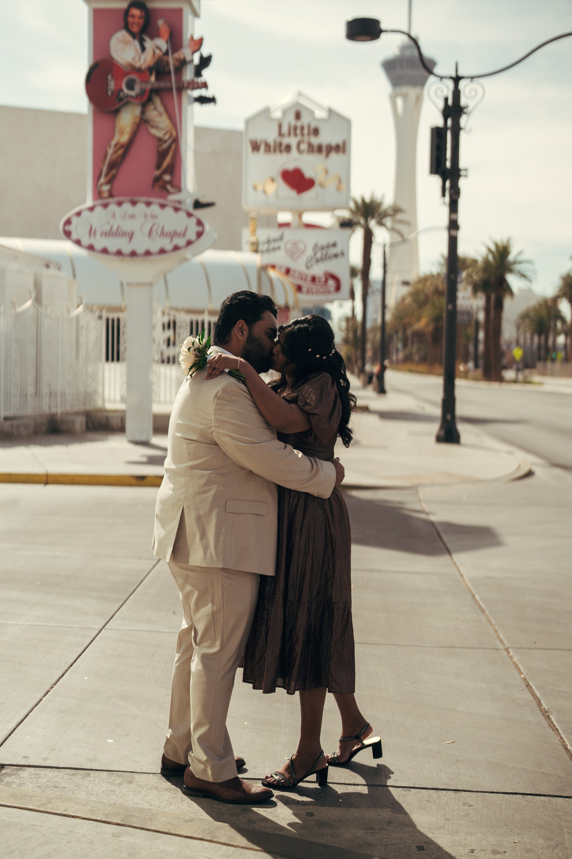 Roshan&Alekhya. Wedding & elopement photographer Viktoriya Kravtsov. Las Vegas