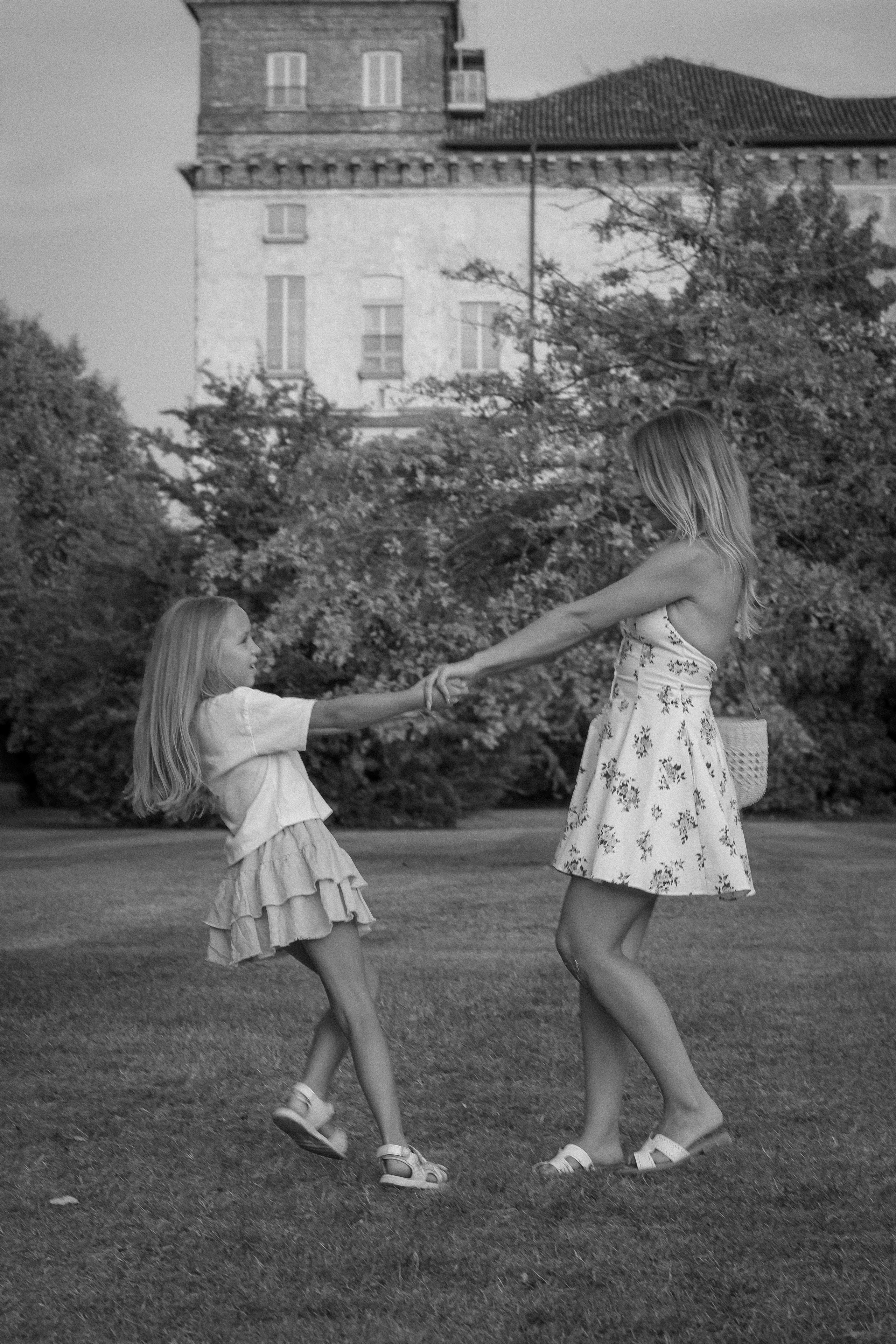 Famiglie. Fotografa a Legnano e Novara — famiglie, coppie, ritratti, Love Story, passeggiate fotografiche e servizi a Milano per turisti