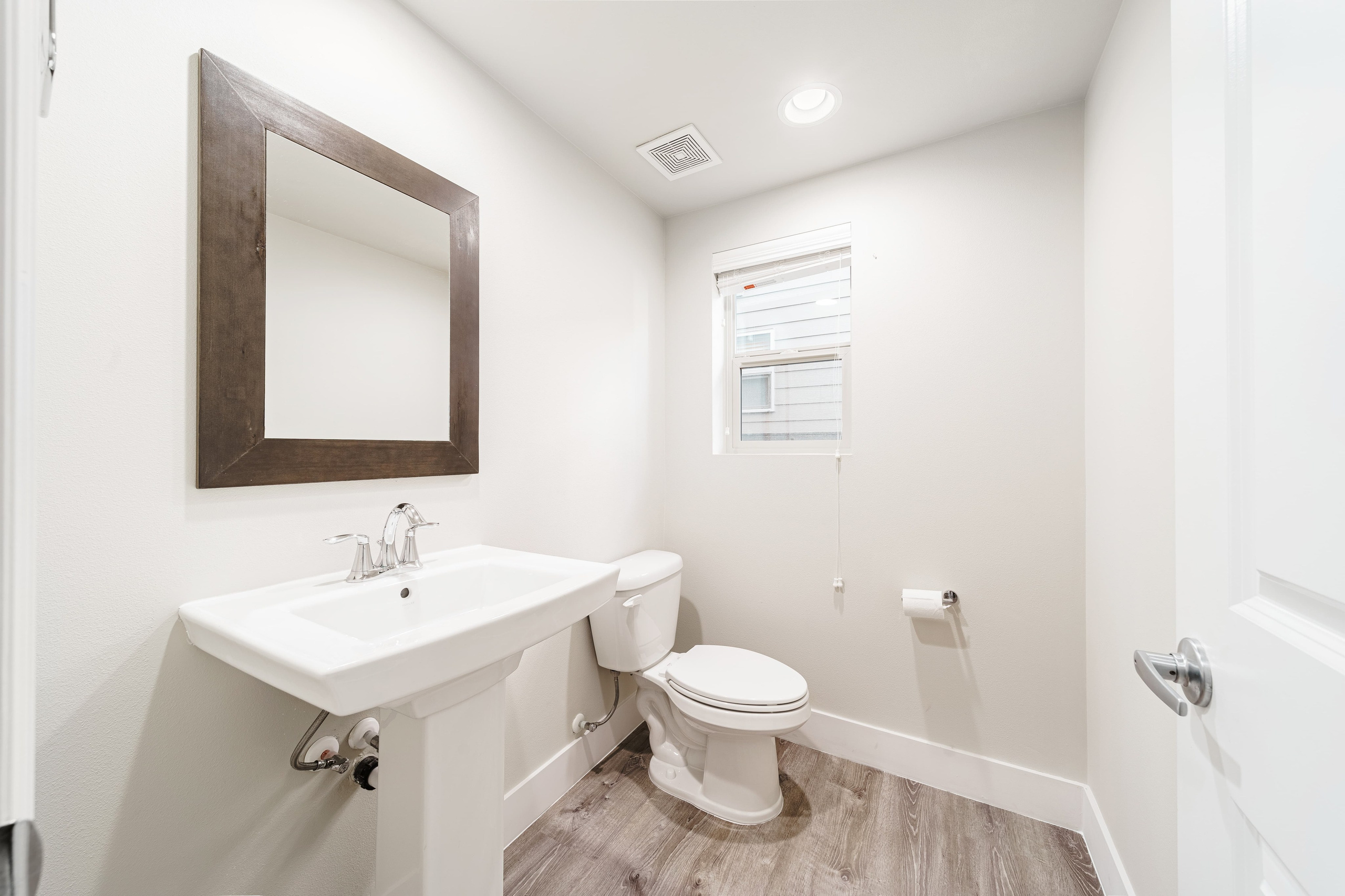 Real Estate photography. Washington state. EVAN ARISTOV WEDDING PHOTOGRAPHY — Seattle Wedding Photographer