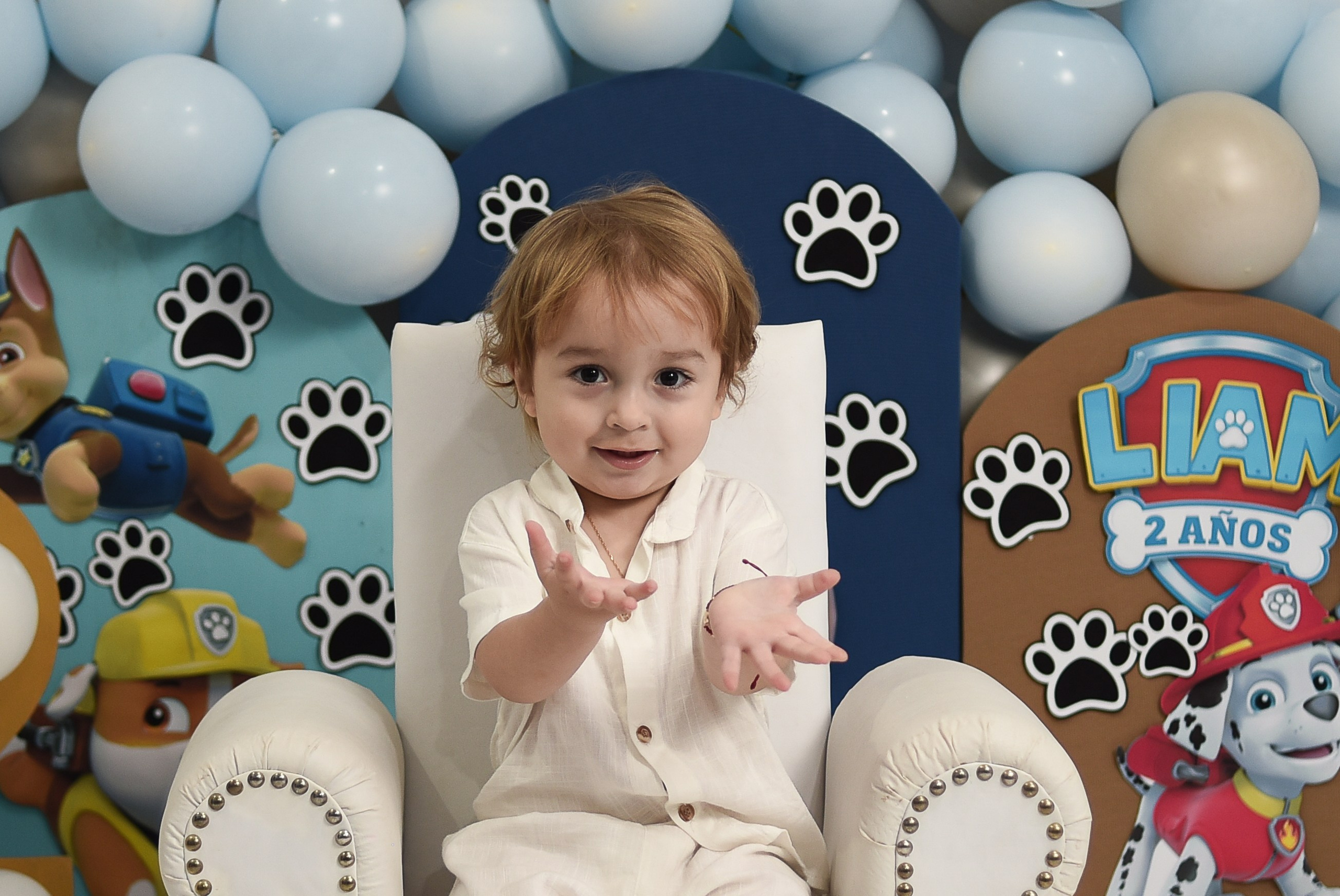 Liam 2do año. Temática Pou Patrol. Fotografo de casamiento en misiones y fotógrafo de familia  Posadas
