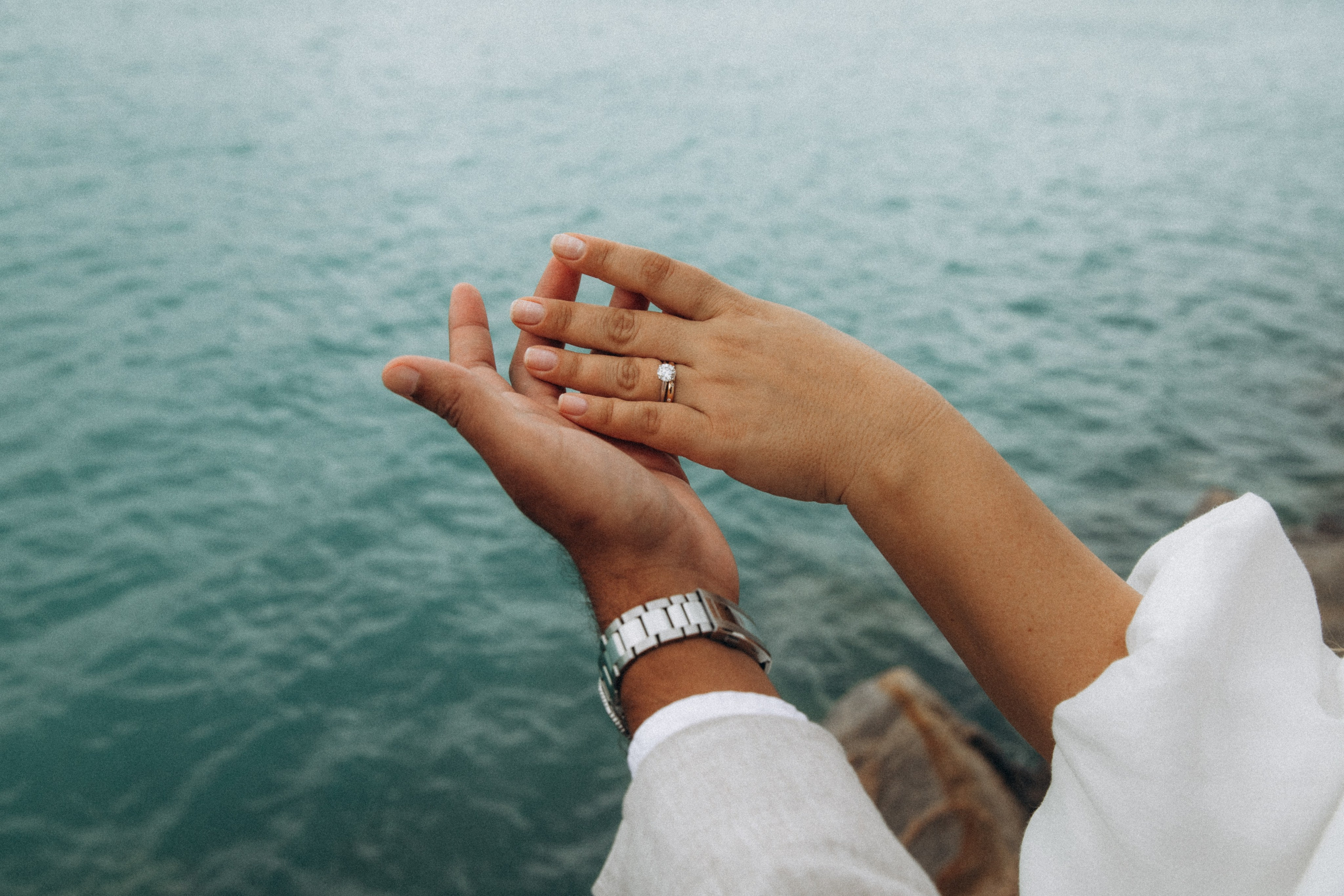 Couples & Portrait Sessions in Hawaii