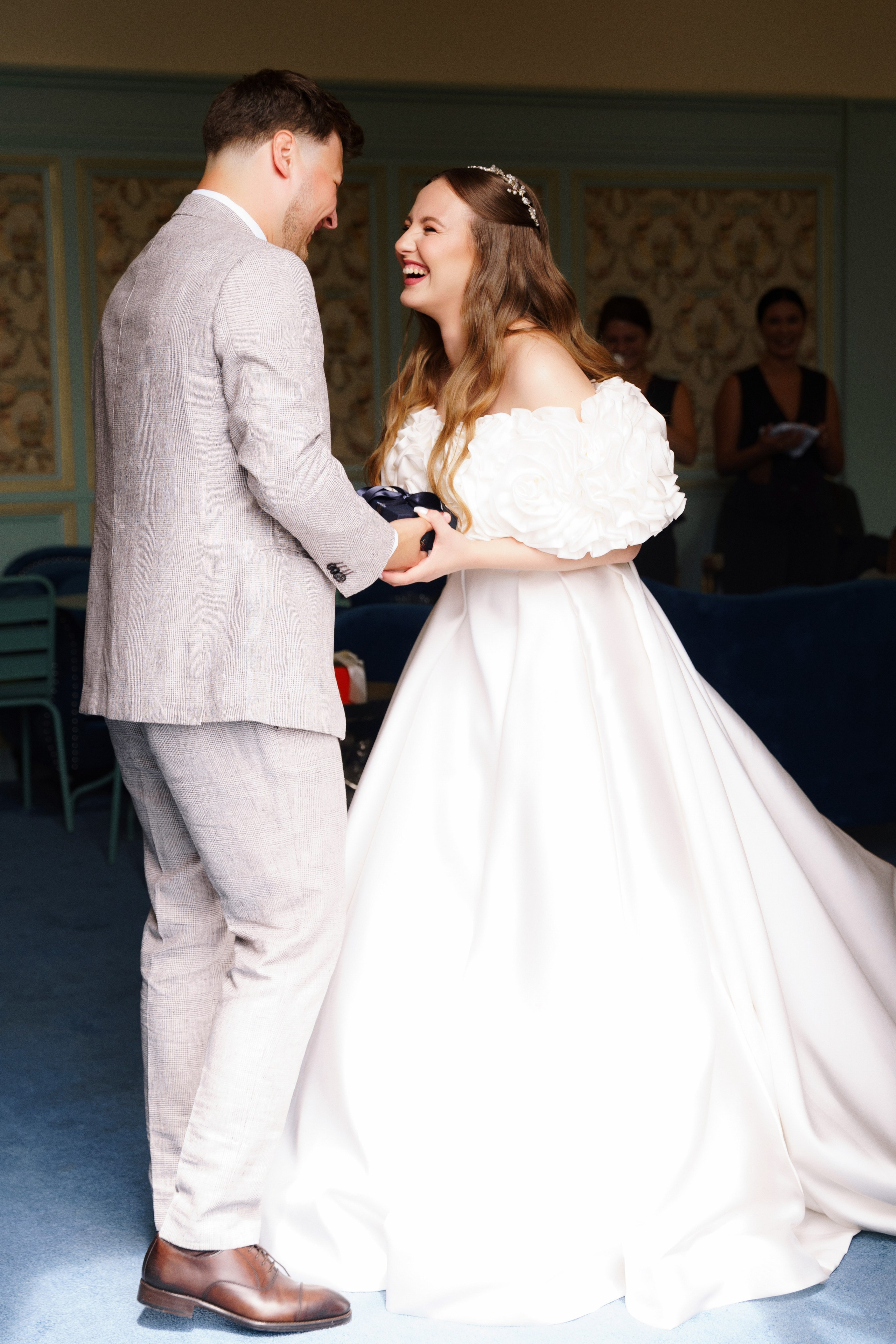 Seulement dans tes bras. Servicii Foto Video în Chișinău și Europa ID-Brothers