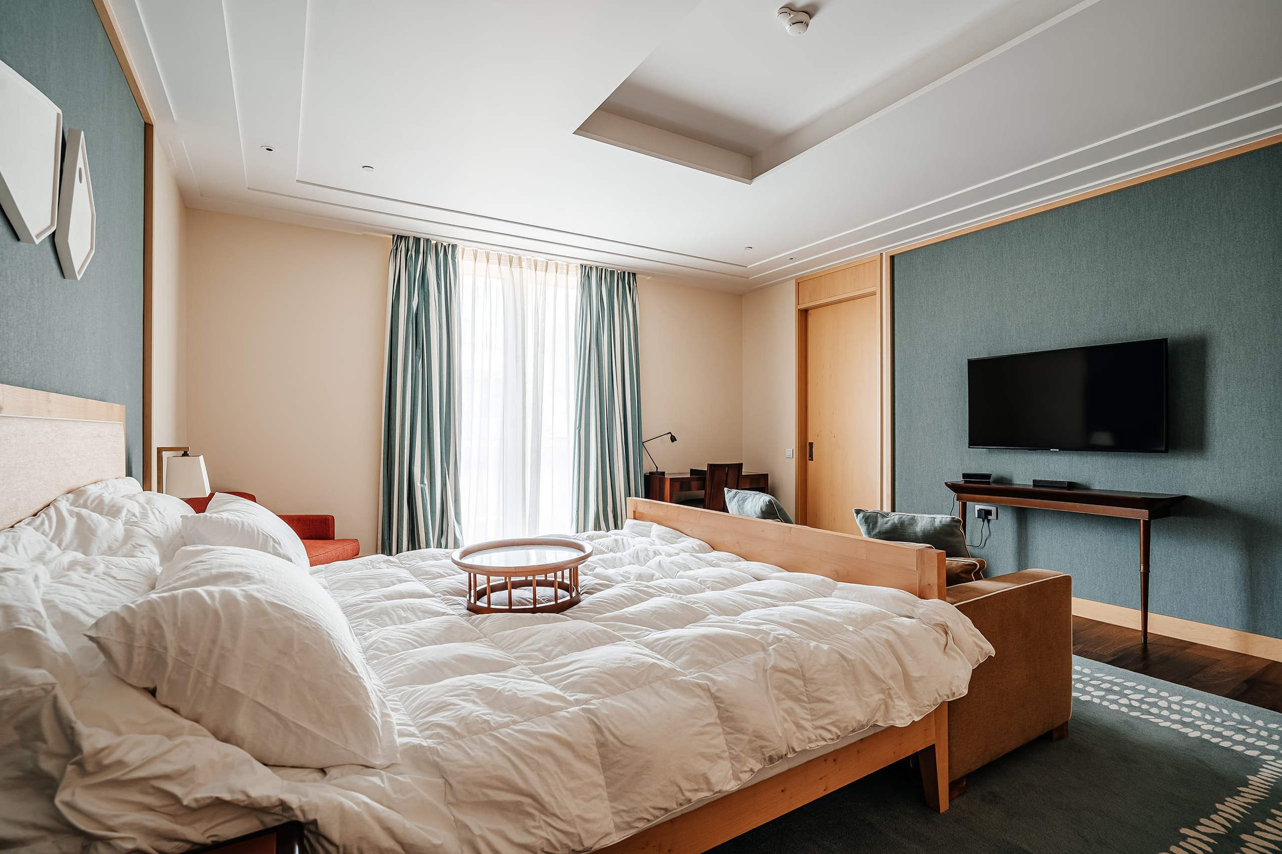 Real Estate Photography. Montenegro. EVAN ARISTOV WEDDING PHOTOGRAPHY — Seattle Wedding Photographer