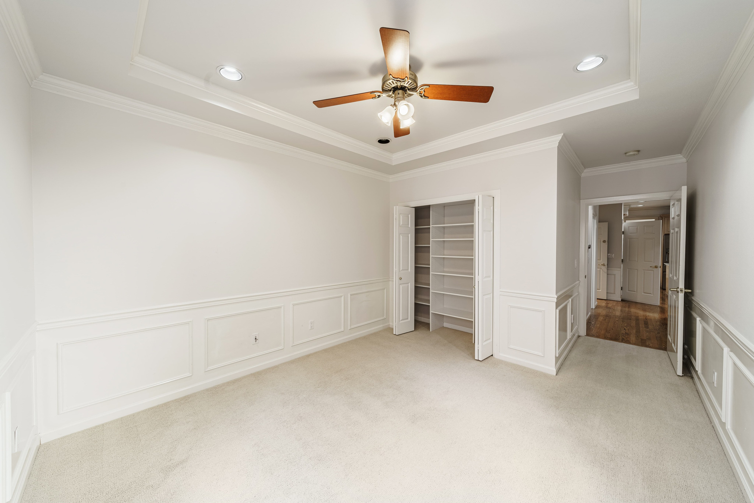 Real Estate photography. Washington state. EVAN ARISTOV WEDDING PHOTOGRAPHY — Seattle Wedding Photographer