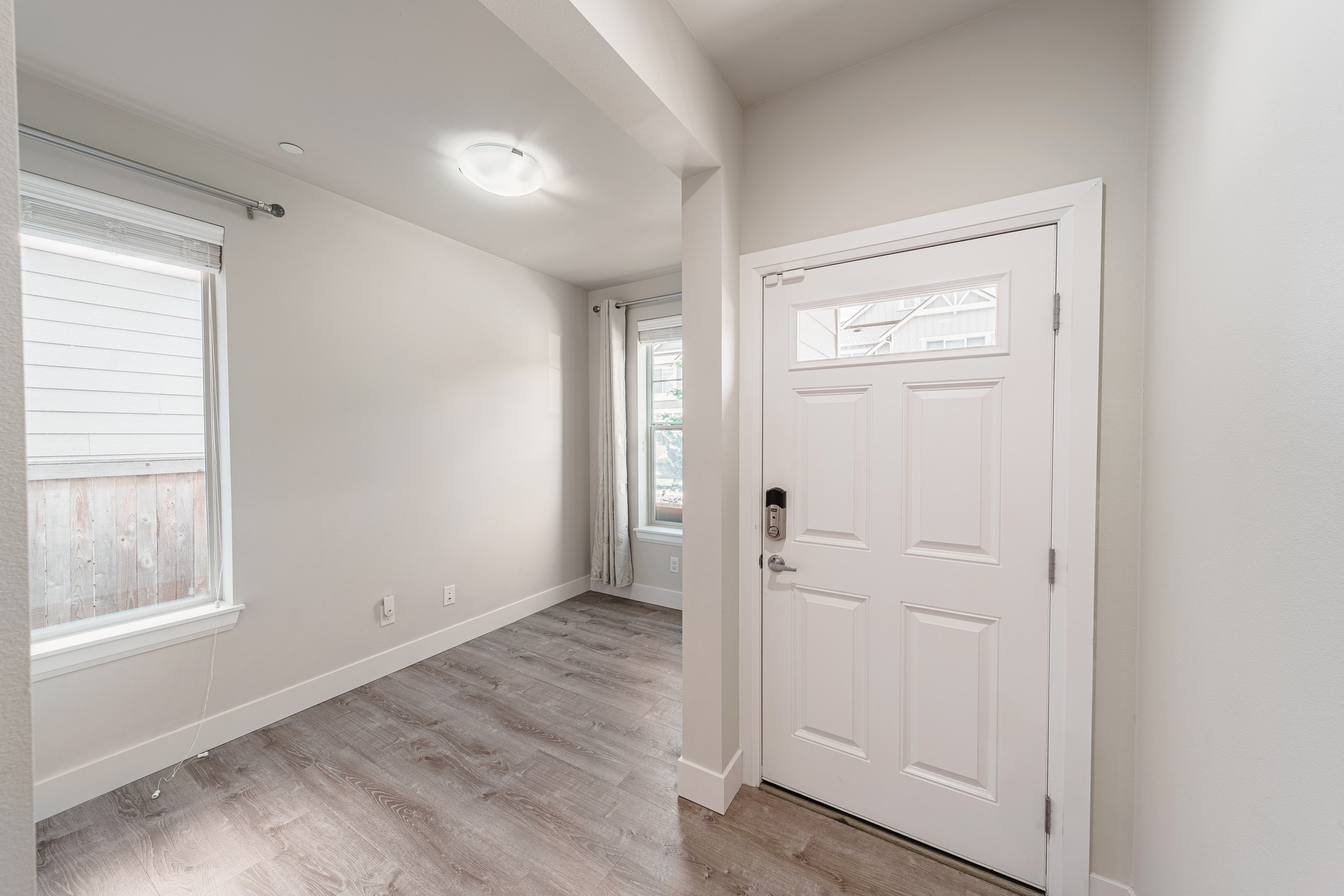 Real Estate photography. Washington state. EVAN ARISTOV WEDDING PHOTOGRAPHY — Seattle Wedding Photographer