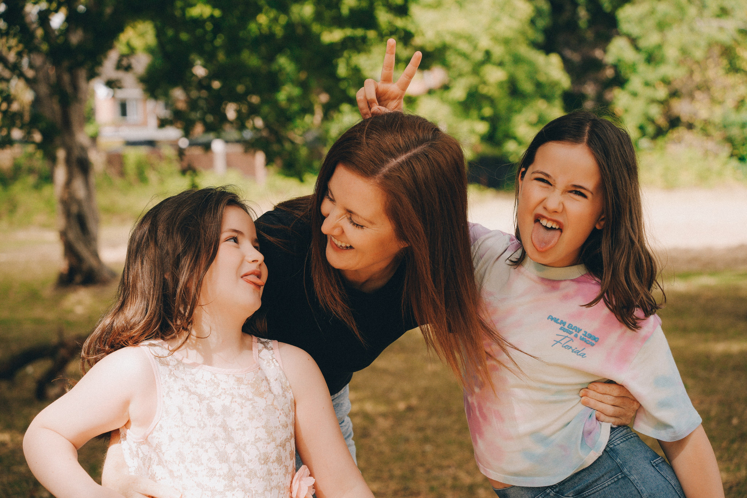 Family photo shoot in Solihull and Birmingham, kids with mum