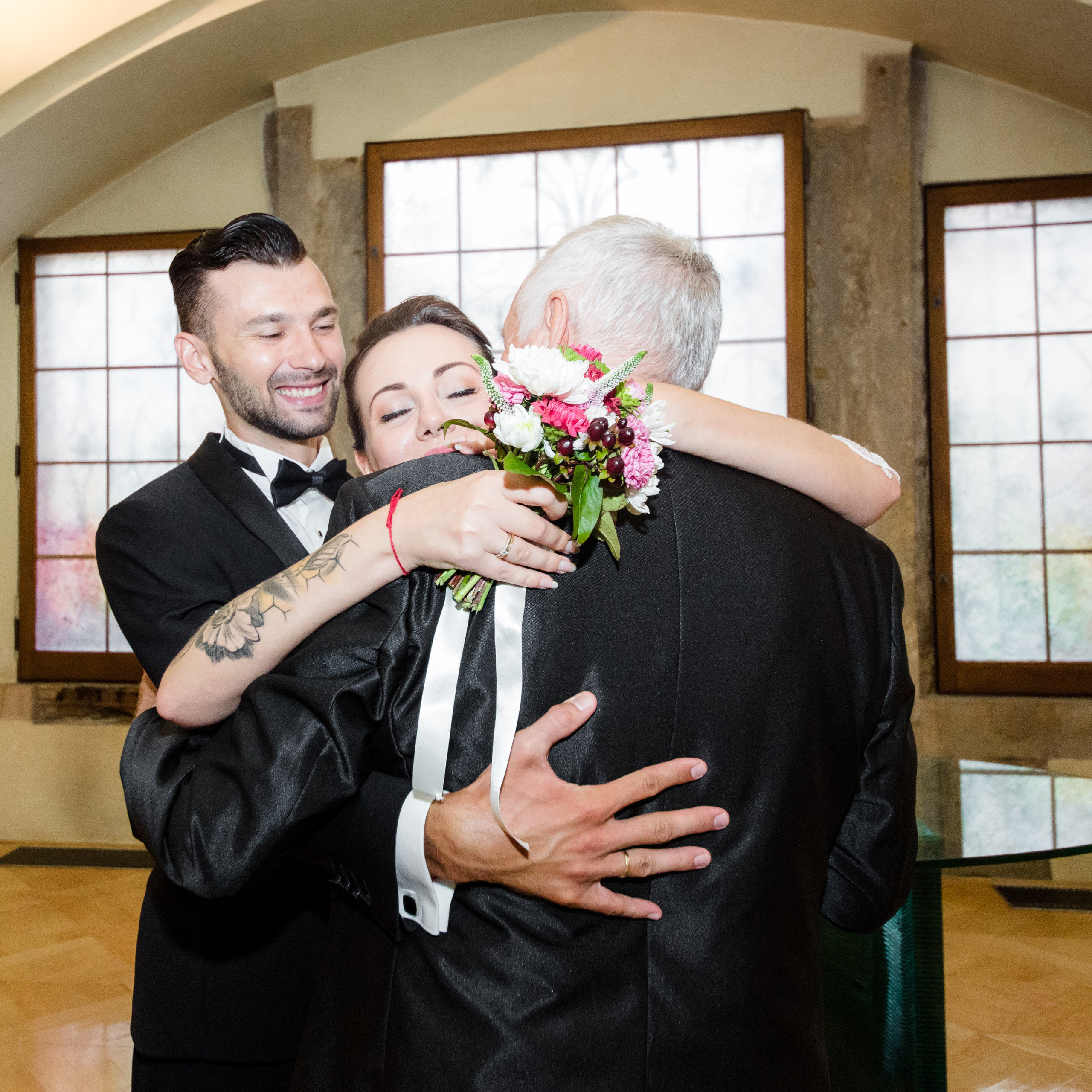 P&V wedding. Wedding and portrait photographer in Poland Vitali Frozen